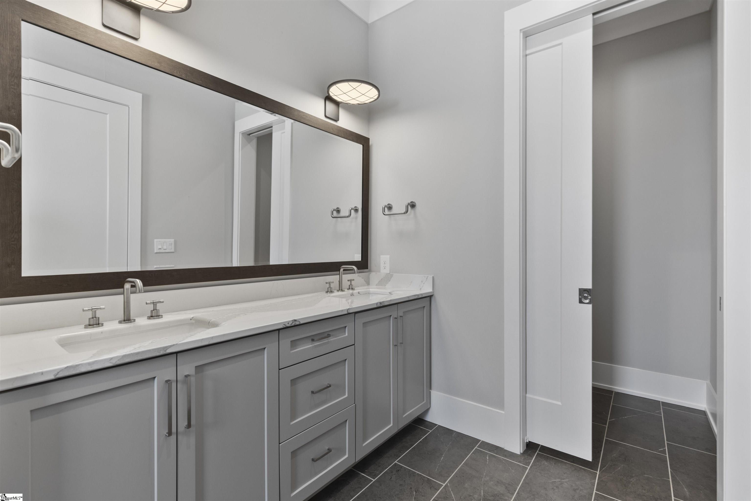 110 N Markley Street Unit 304