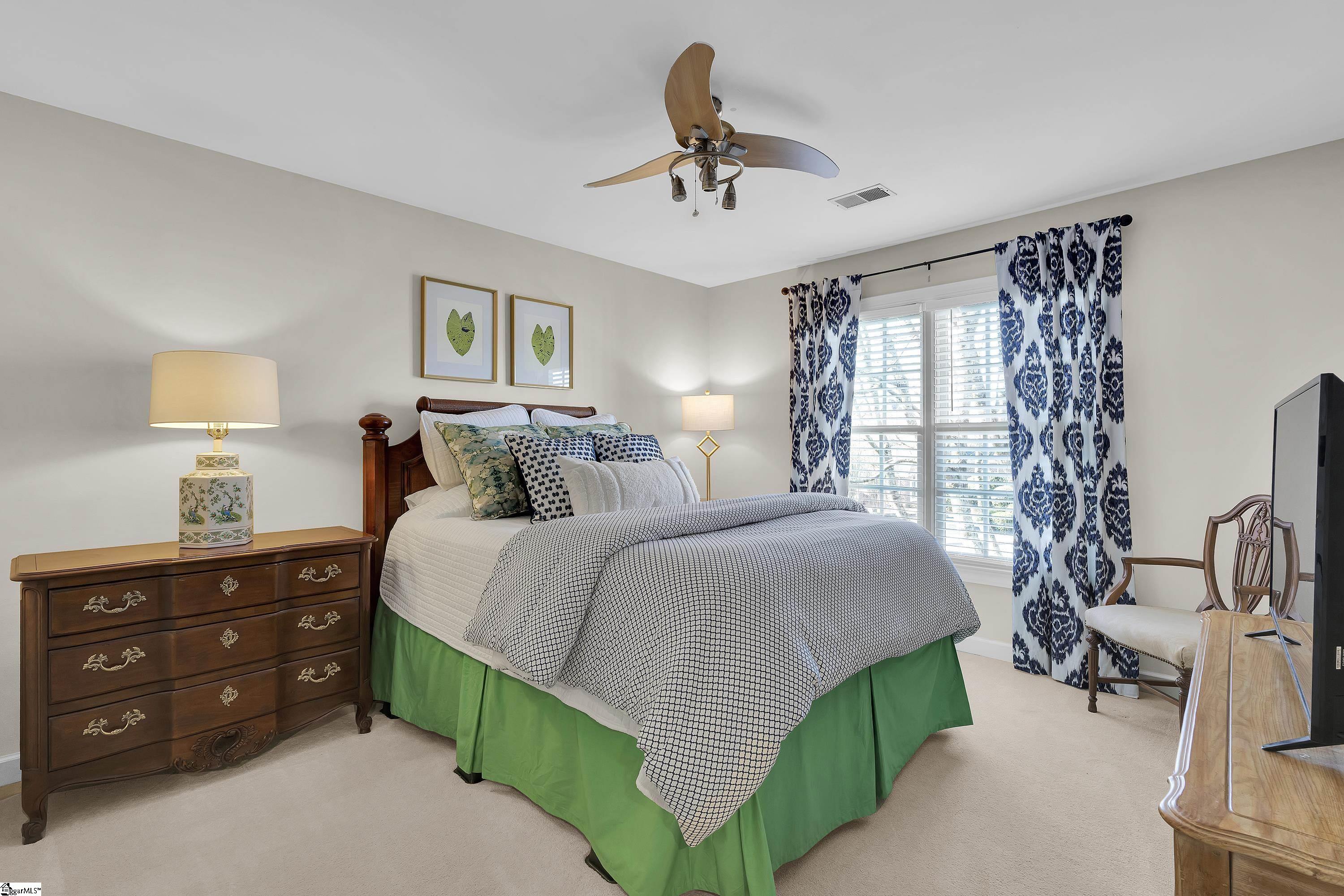 17 Gilder Point Court