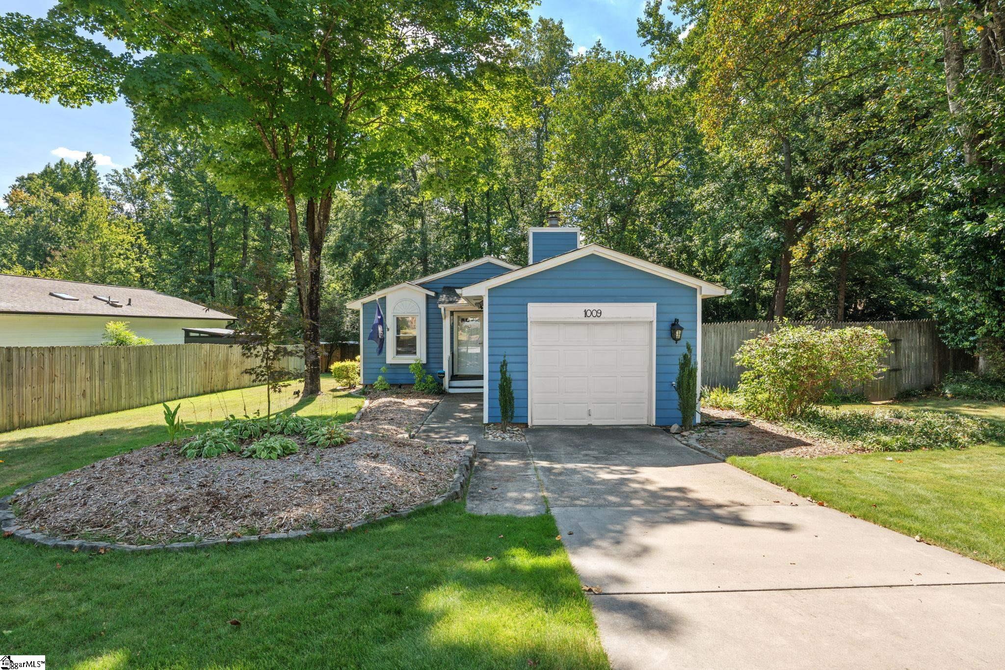1009 Summit Drive Greenville SC