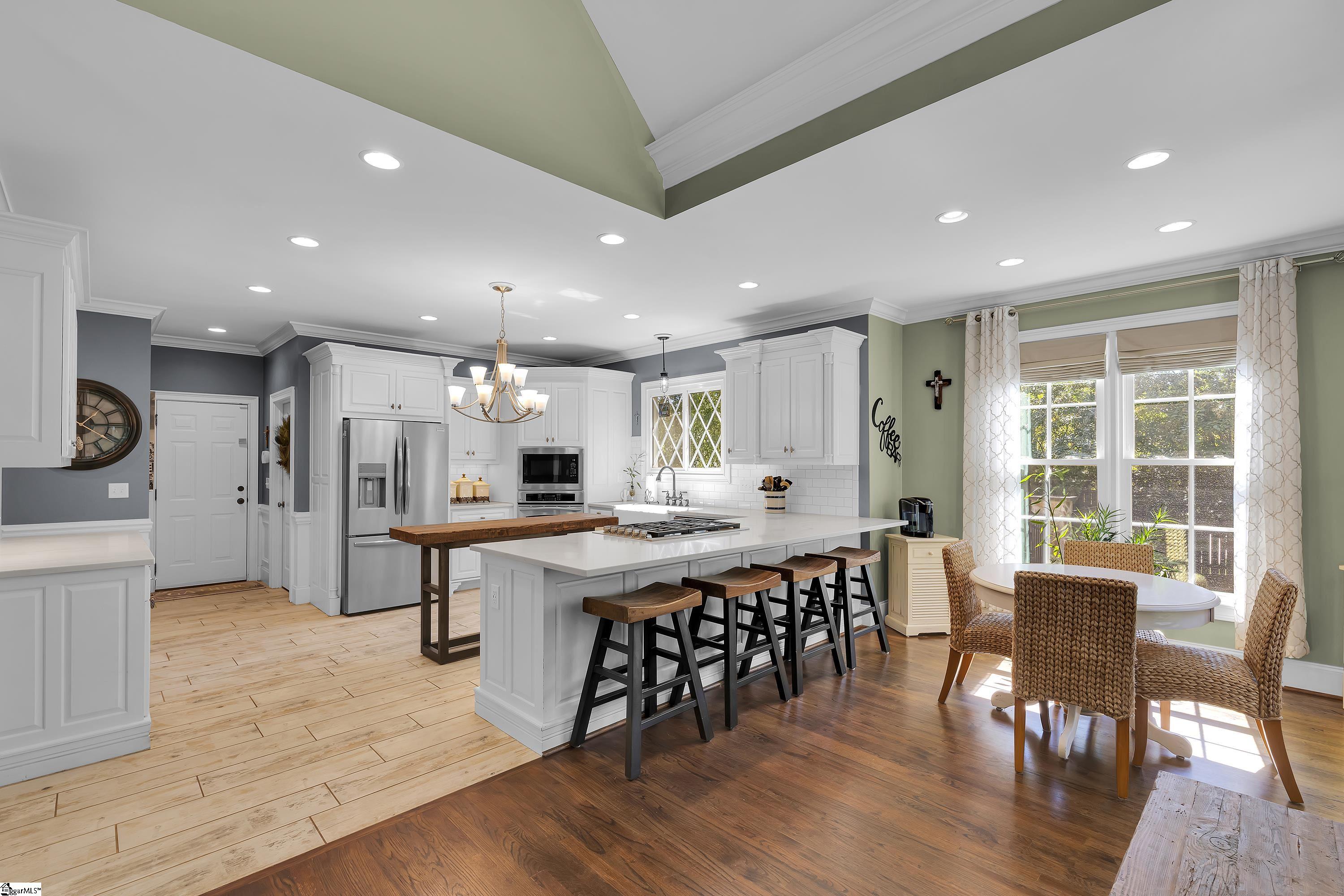 2 Stonebrook Farm Way