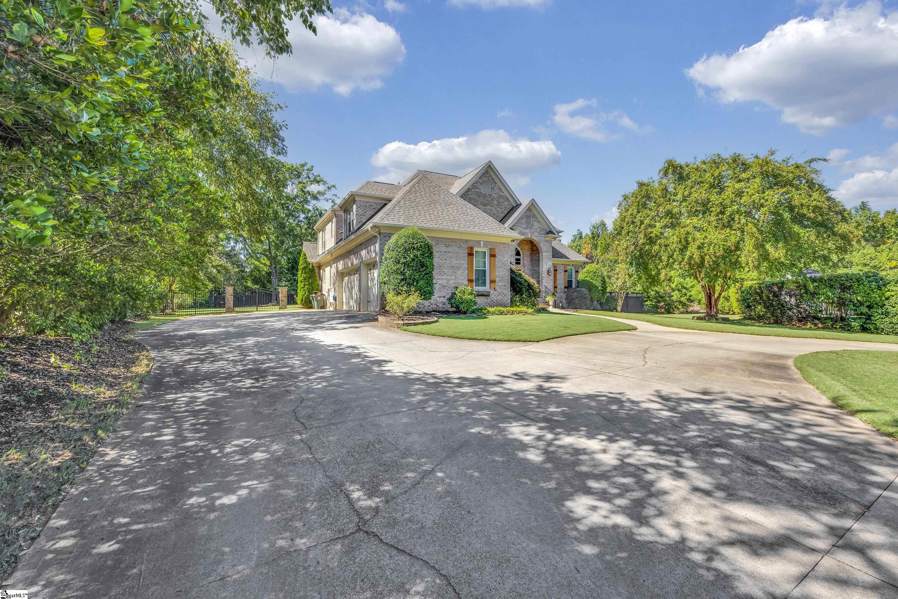 2 Stonebrook Farm Way