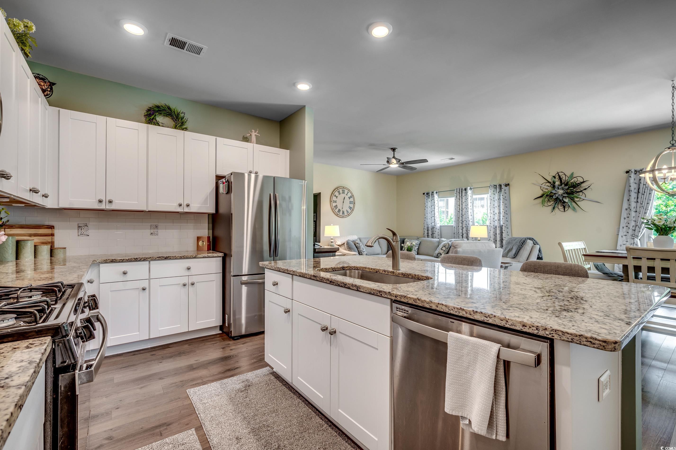 219 S Reindeer Rd.