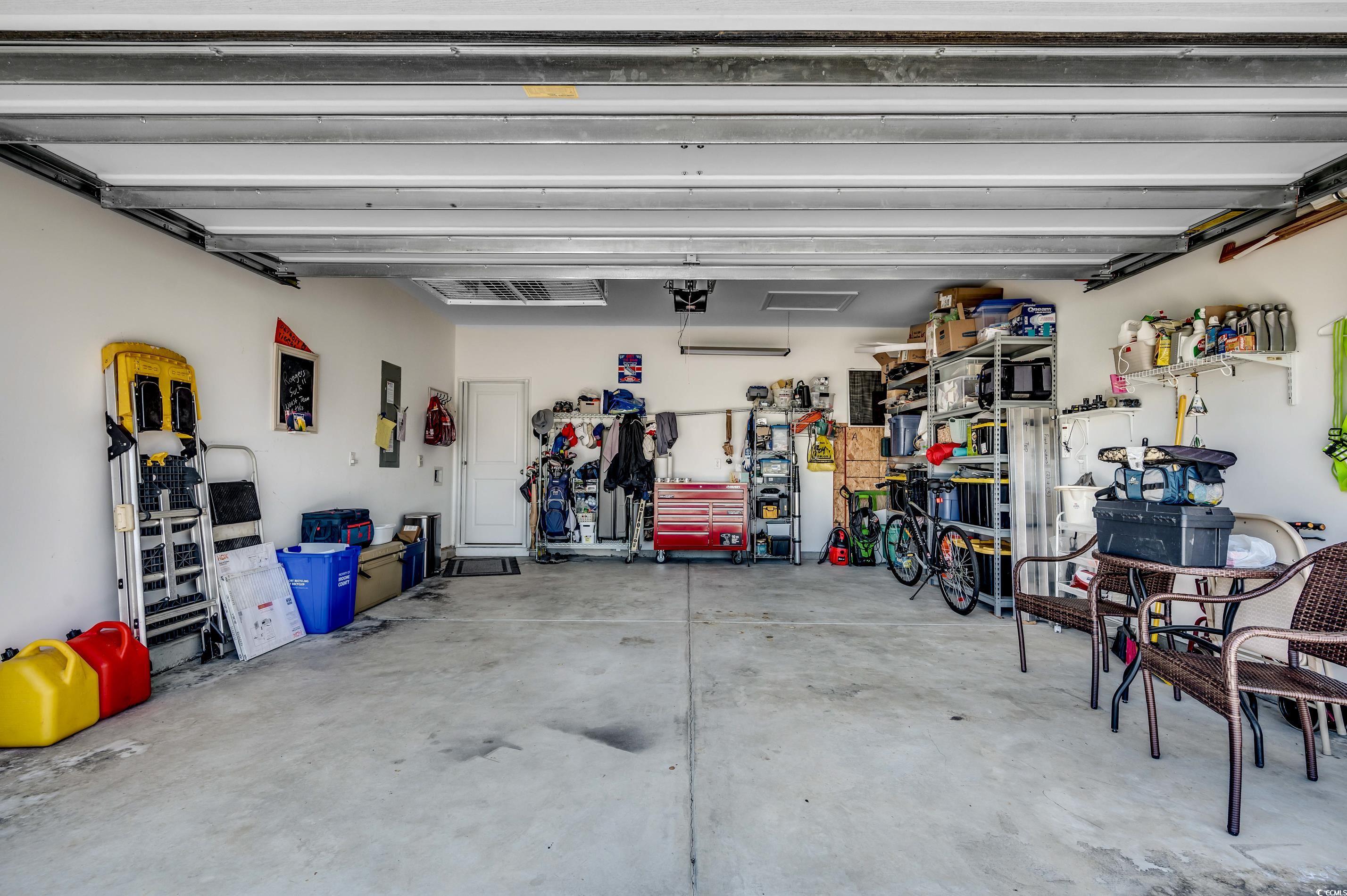 219 S Reindeer Rd.