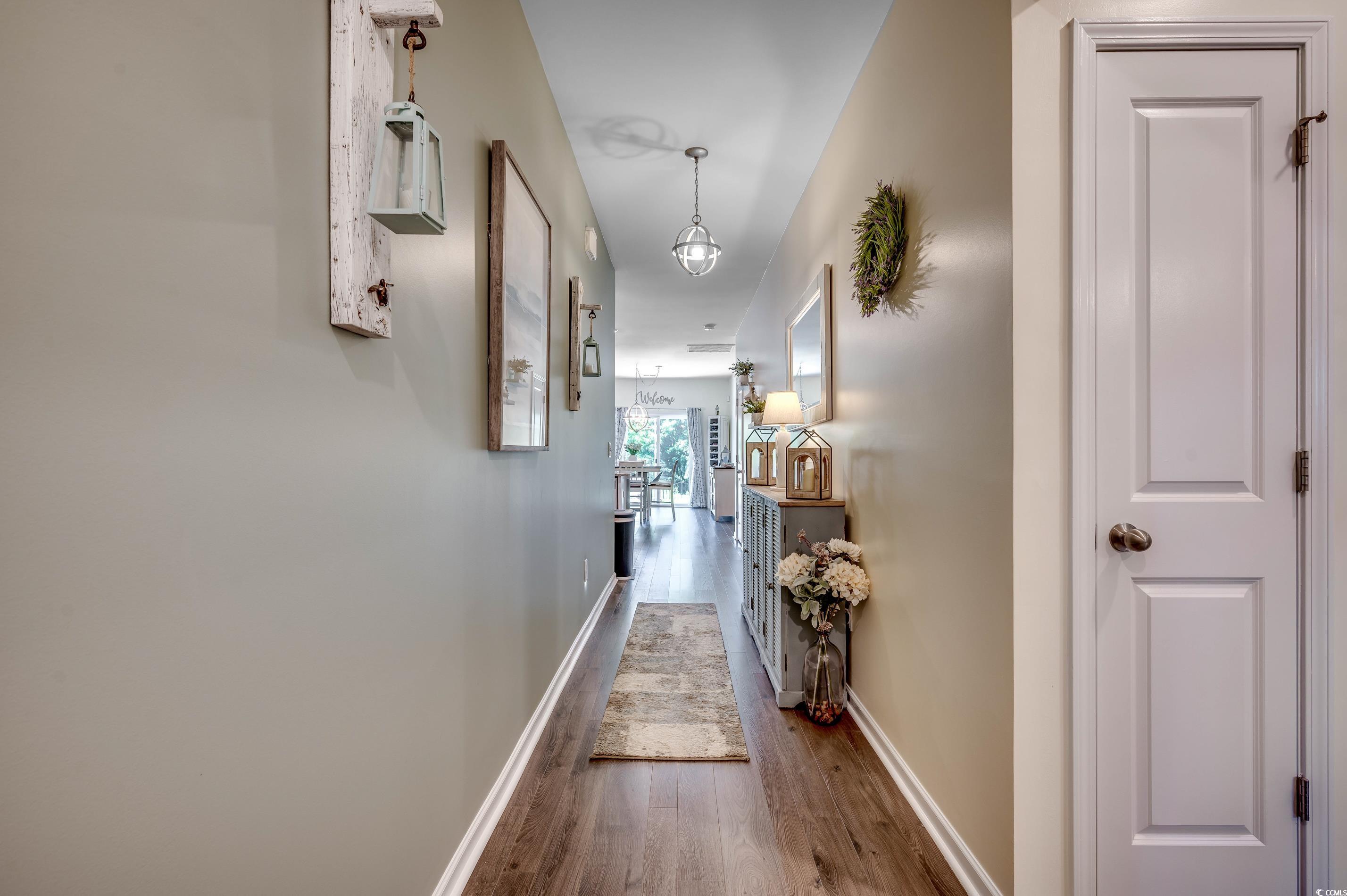 219 S Reindeer Rd.