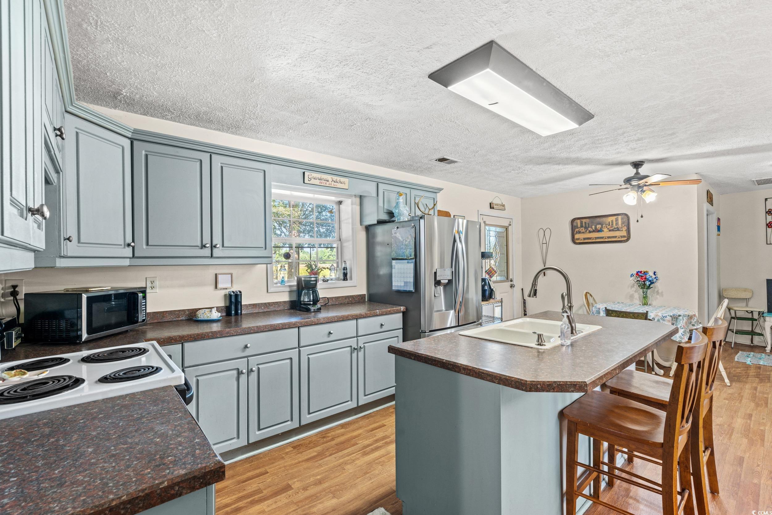 5144 Carolina Rd.
