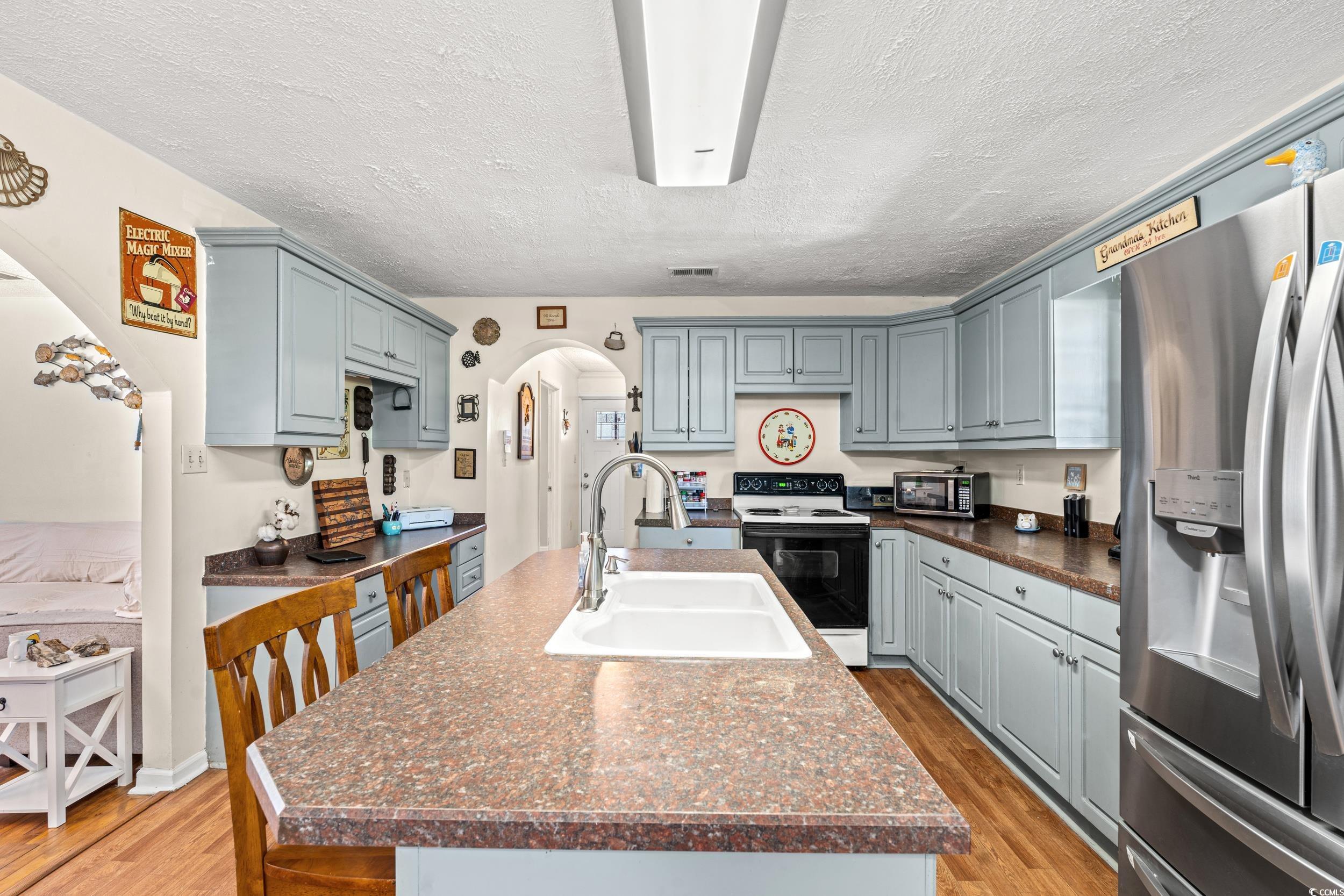 5144 Carolina Rd.
