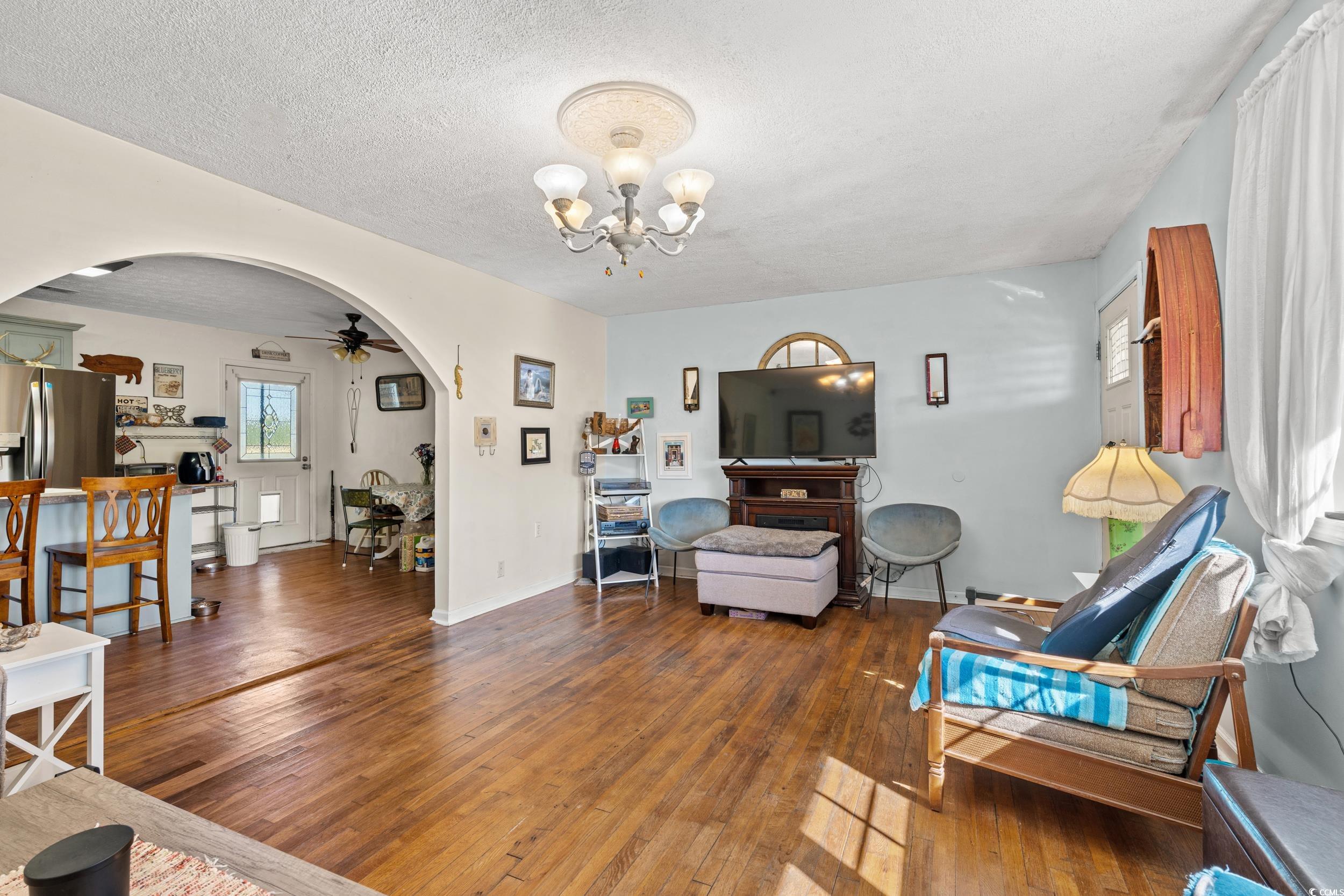 5144 Carolina Rd.