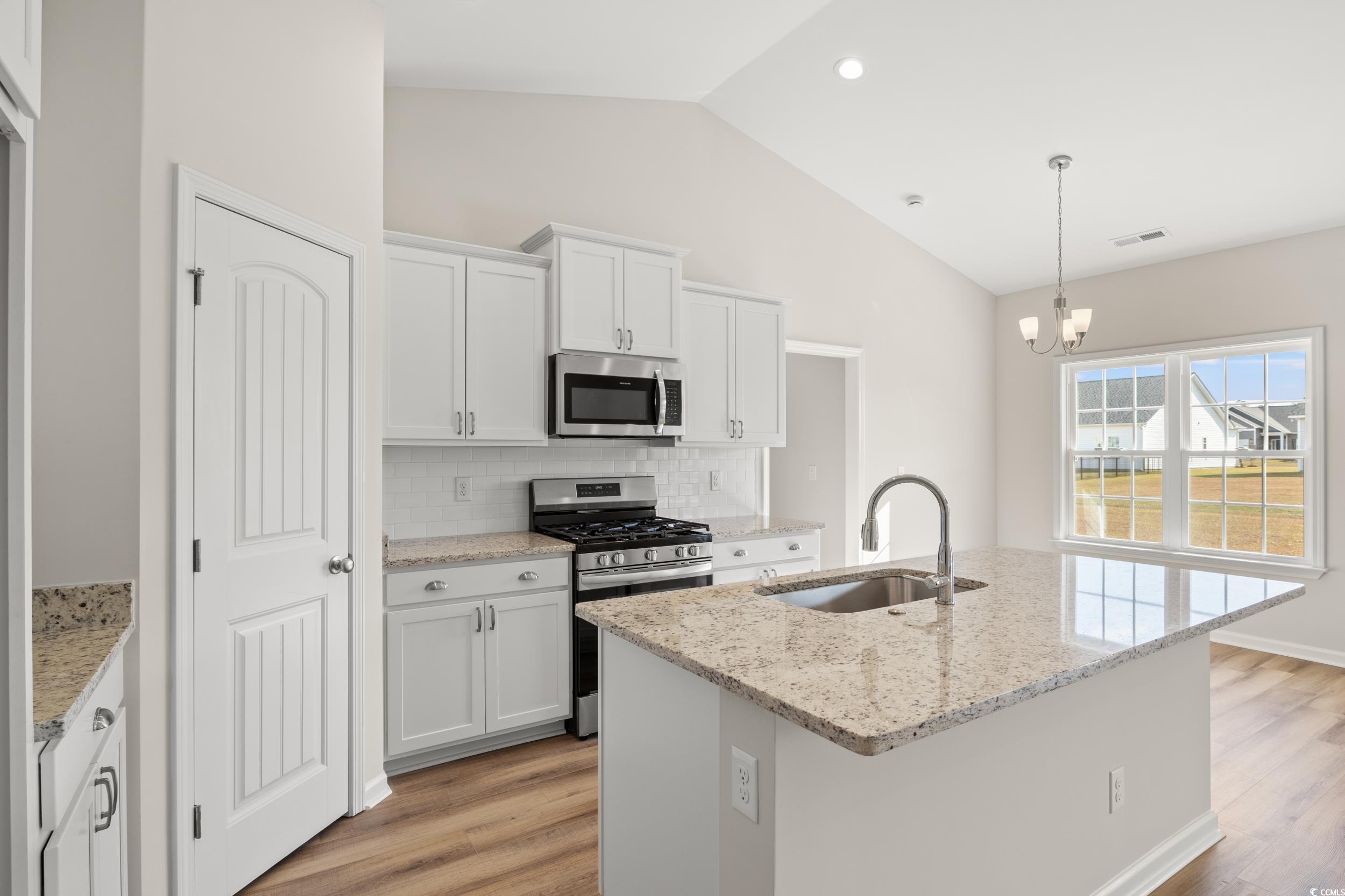 343 Hayloft Circle