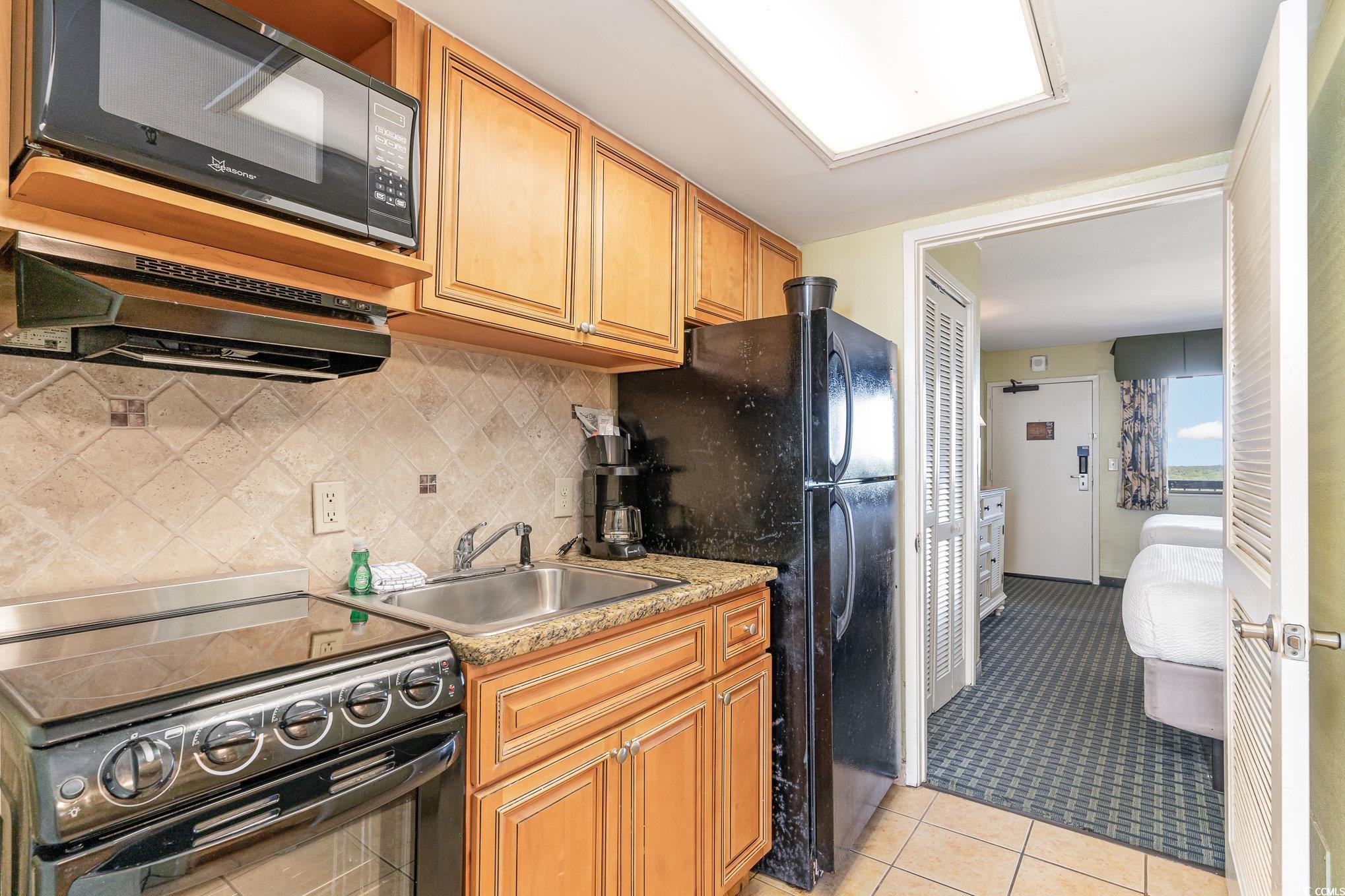 2401 Ocean Blvd. S Unit: 1466