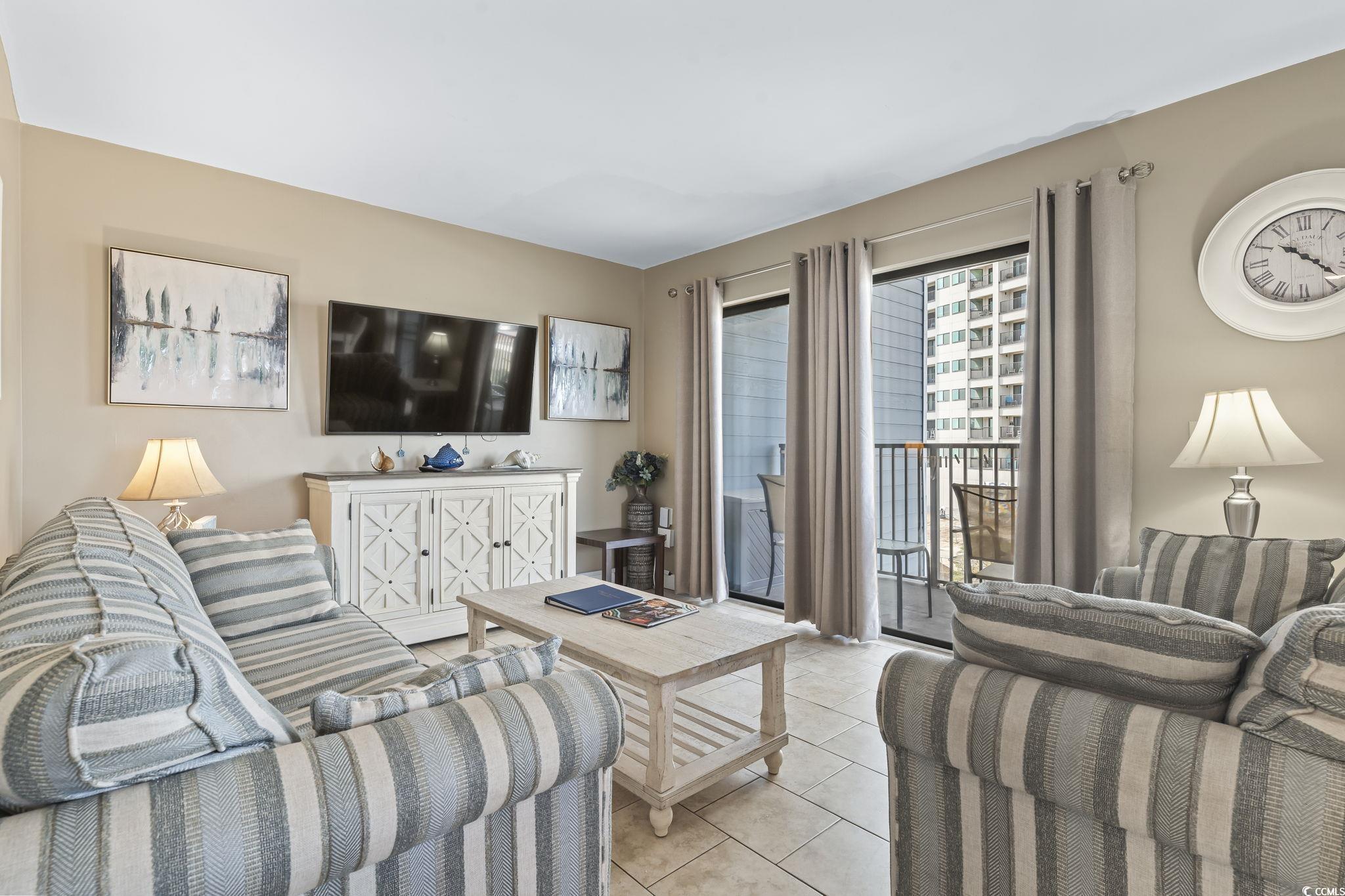 5905 S Kings Hwy. Unit: 318B