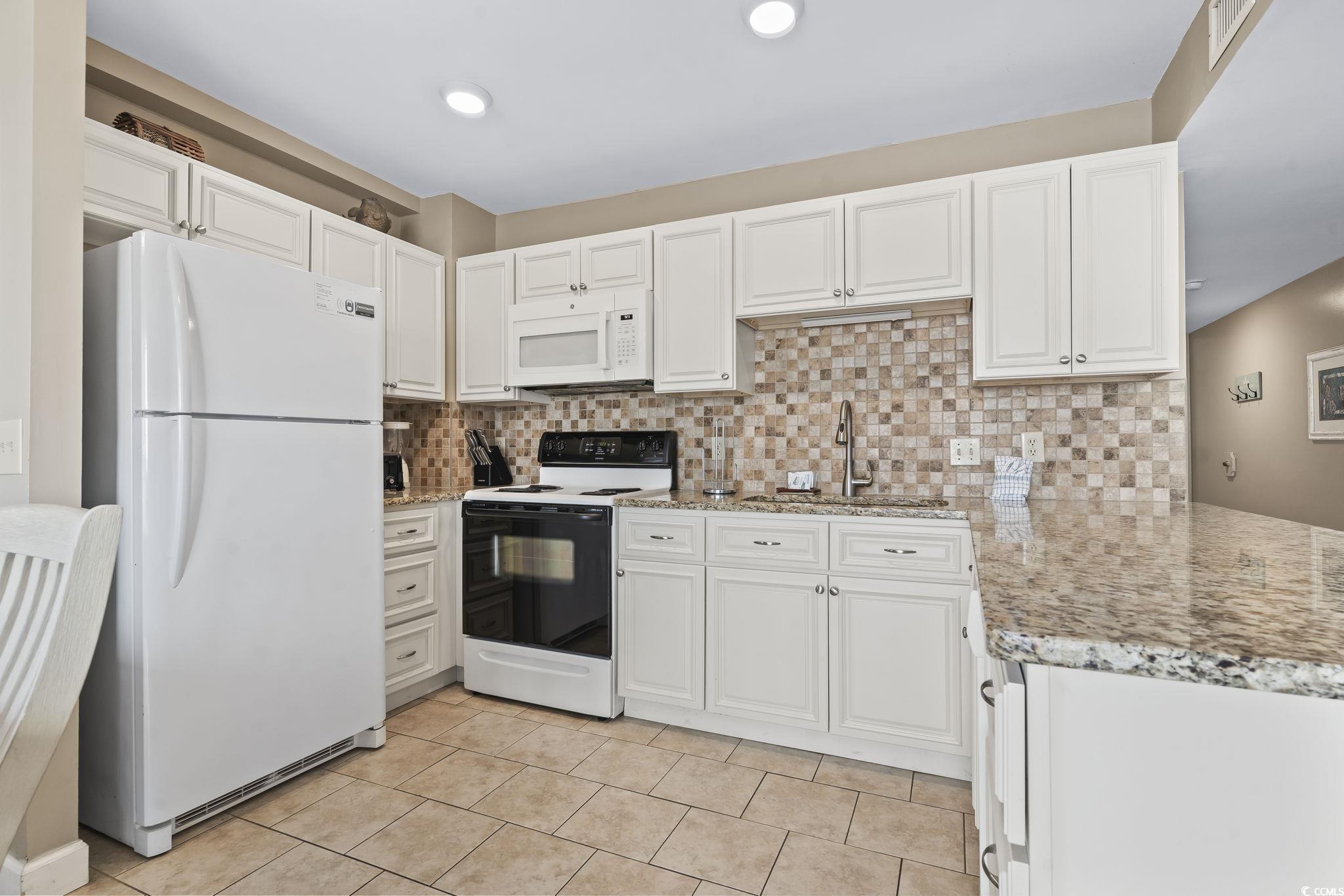 5905 S Kings Hwy. Unit: 318B