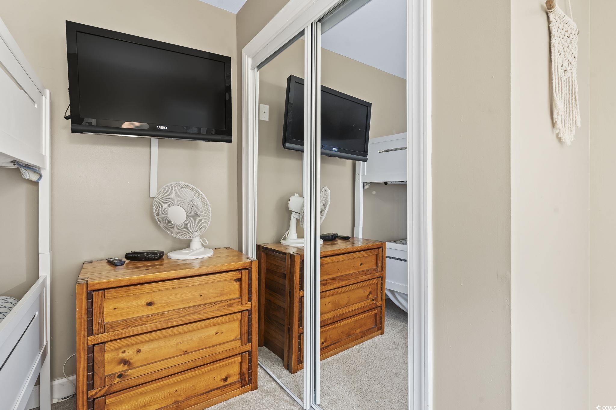 5905 S Kings Hwy. Unit: 318B