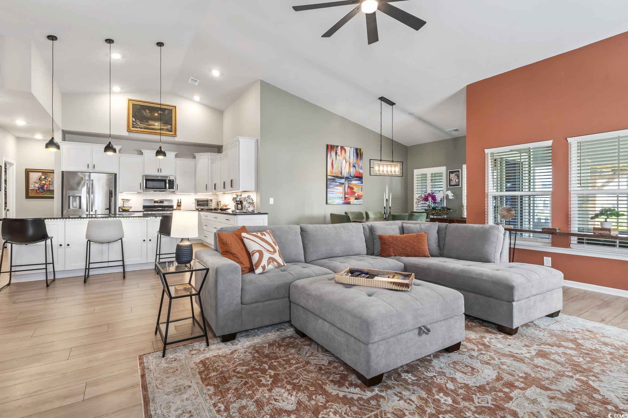 122 New Paradise Way