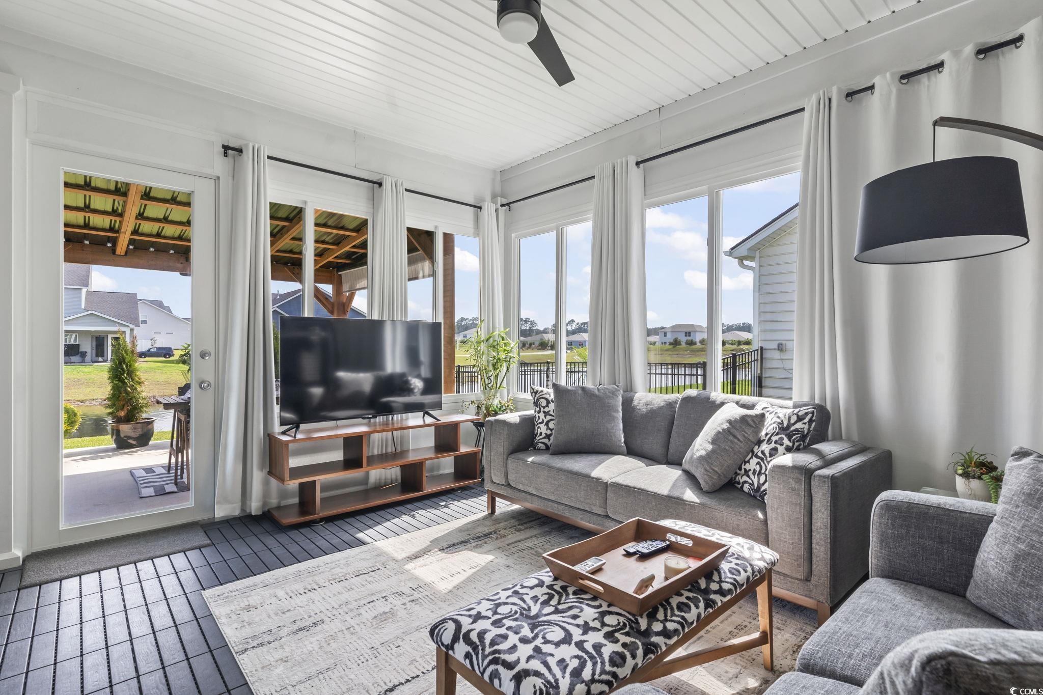 122 New Paradise Way