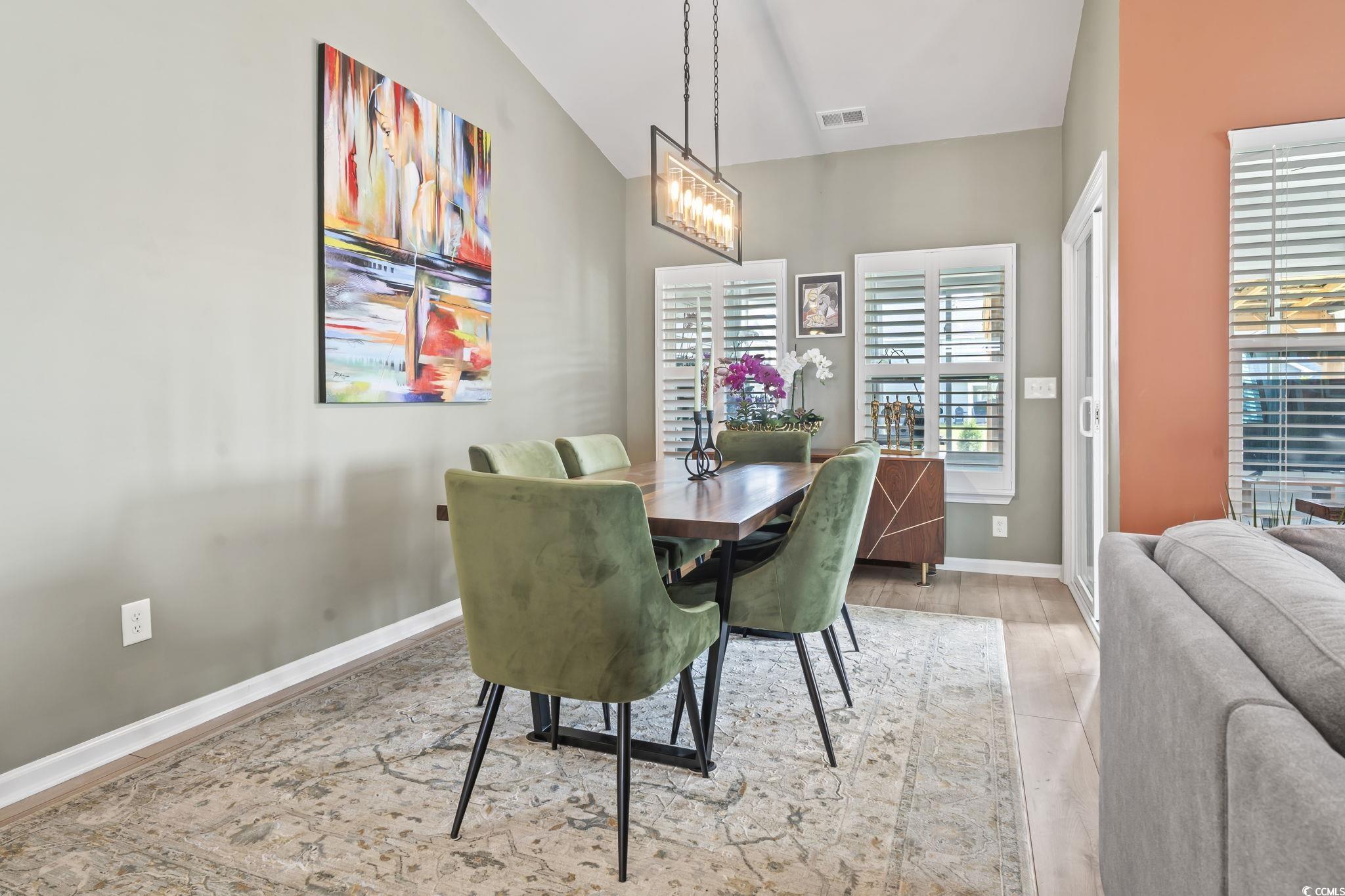 122 New Paradise Way