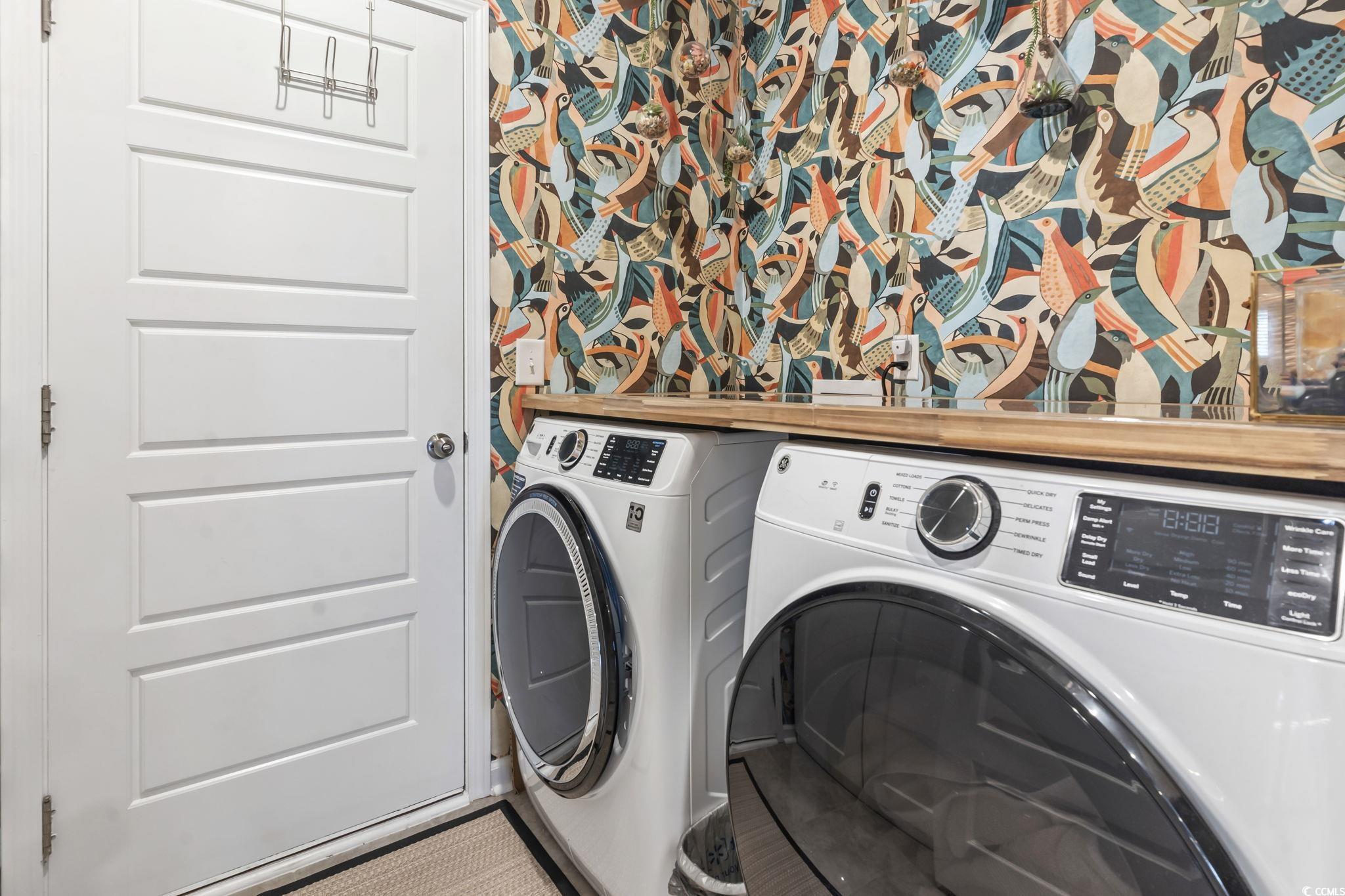 122 New Paradise Way