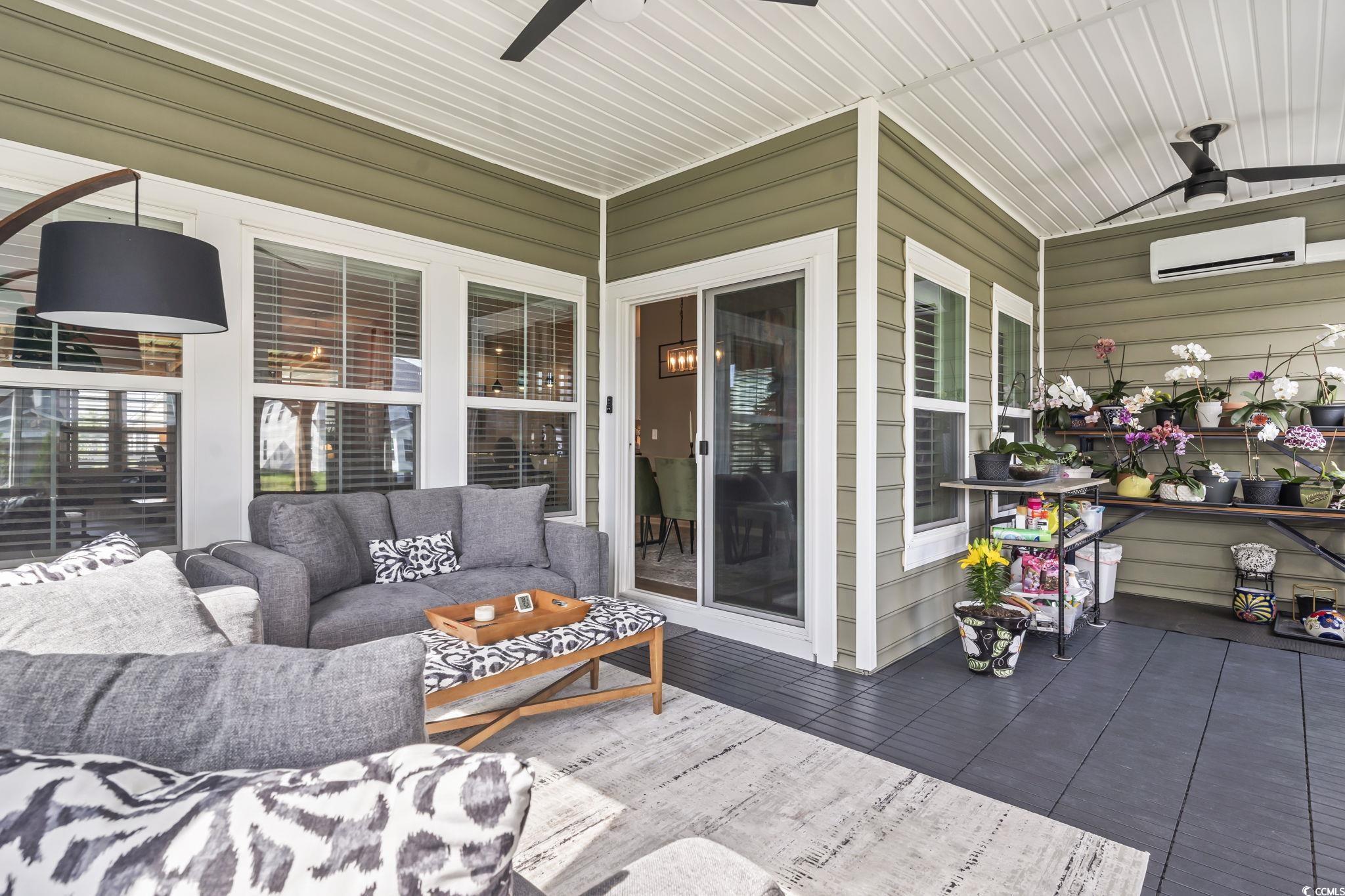 122 New Paradise Way