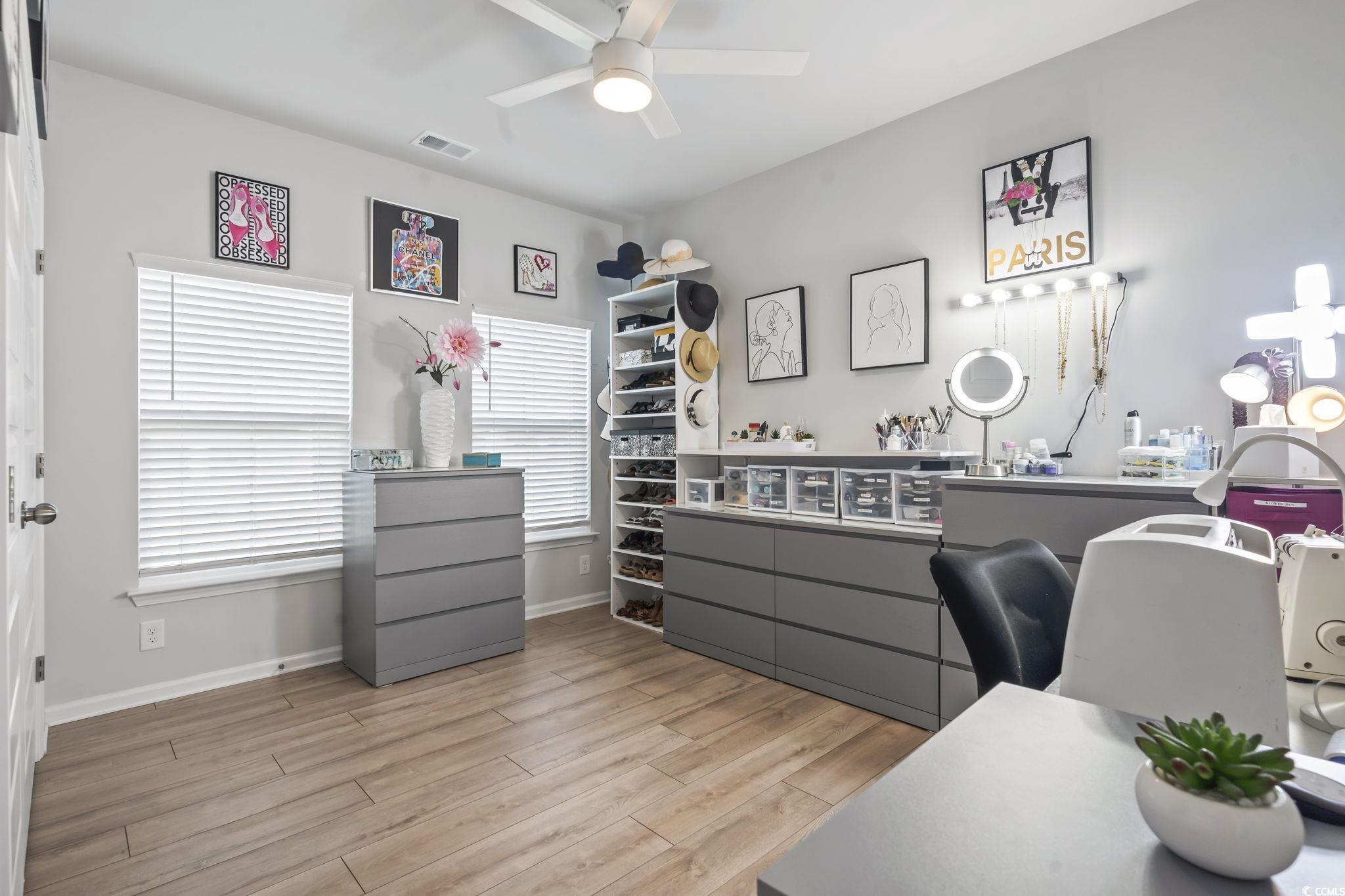 122 New Paradise Way