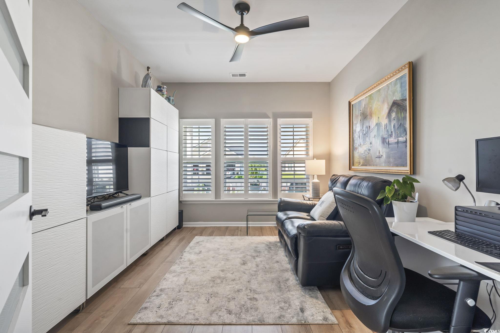 122 New Paradise Way