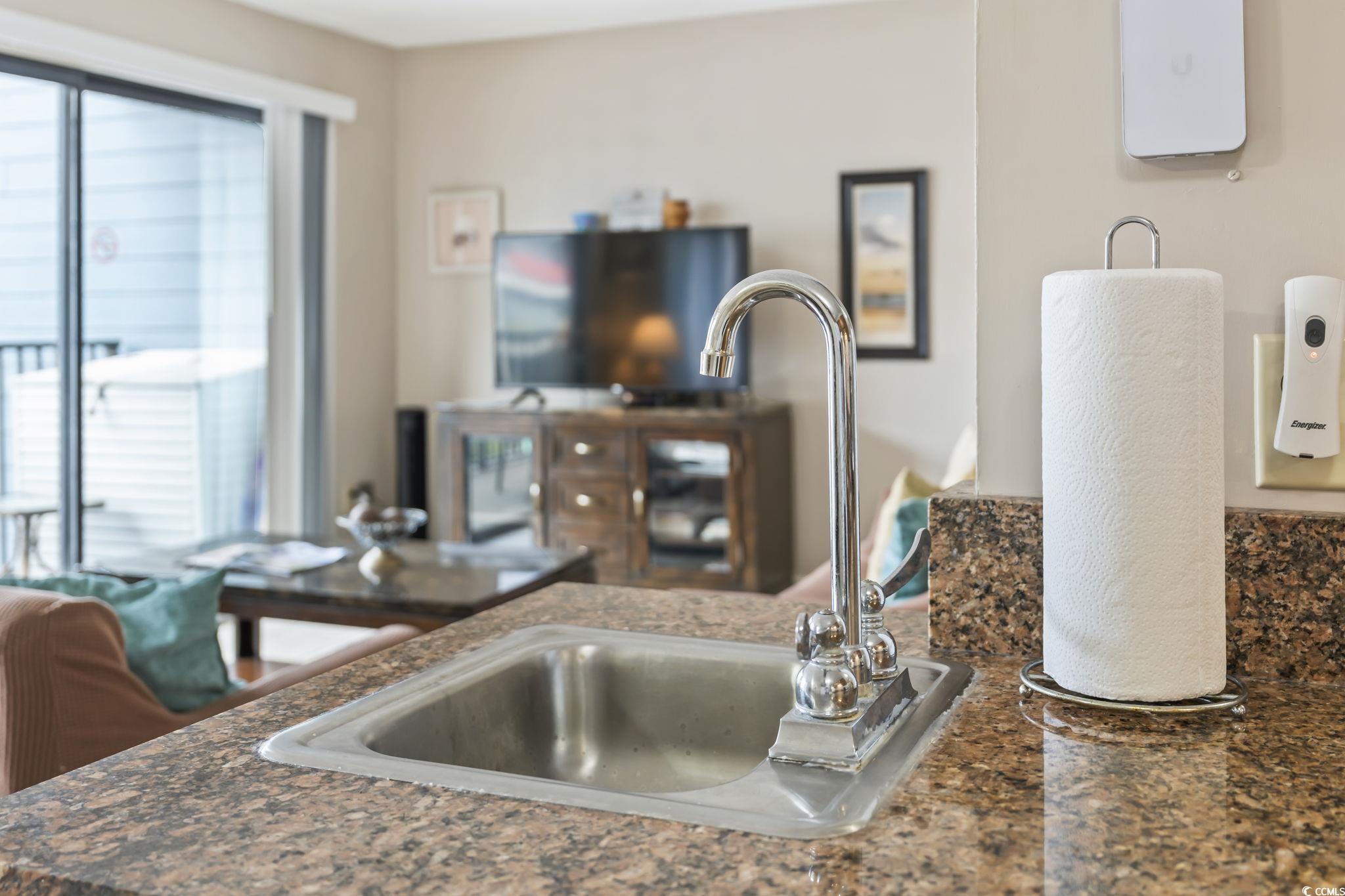 5905 S Kings Hwy. Unit: 349 B