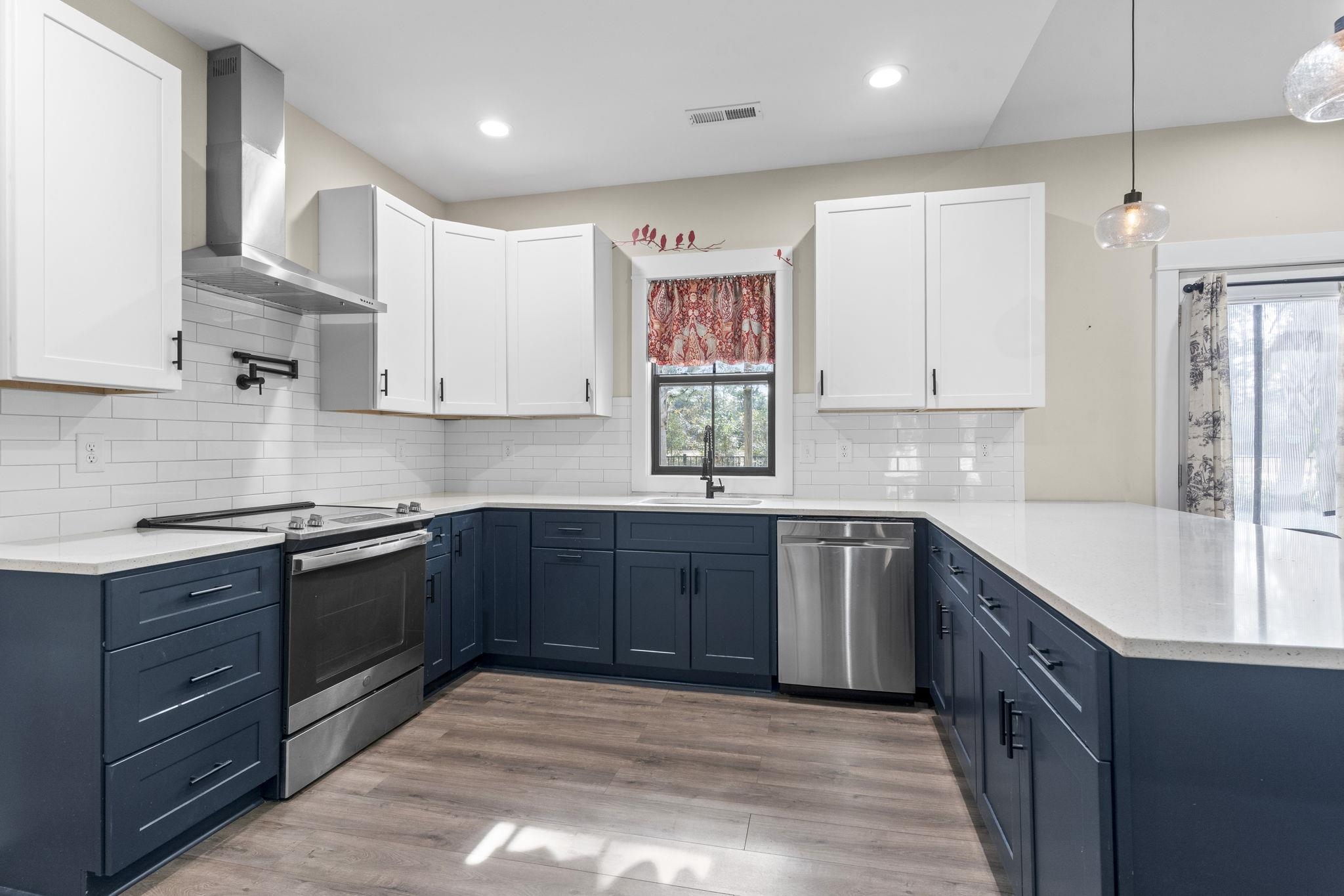 162 Moss Dale Ln.