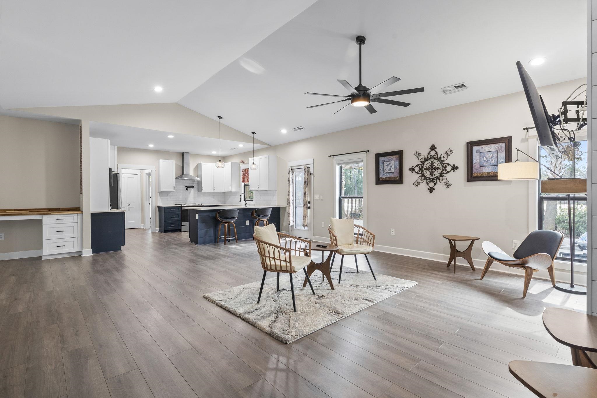 162 Moss Dale Ln.
