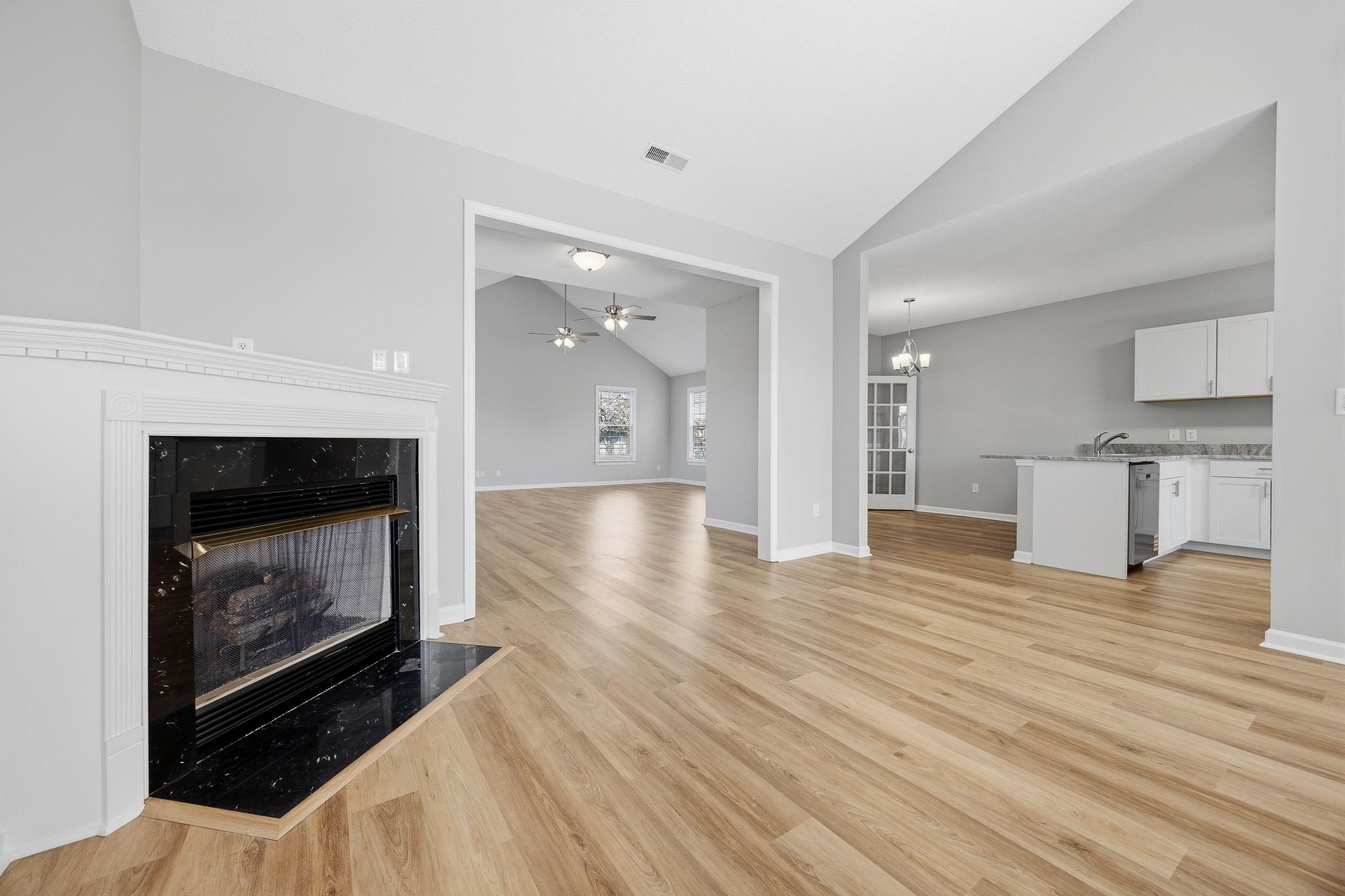 1537 Southwood Dr.
