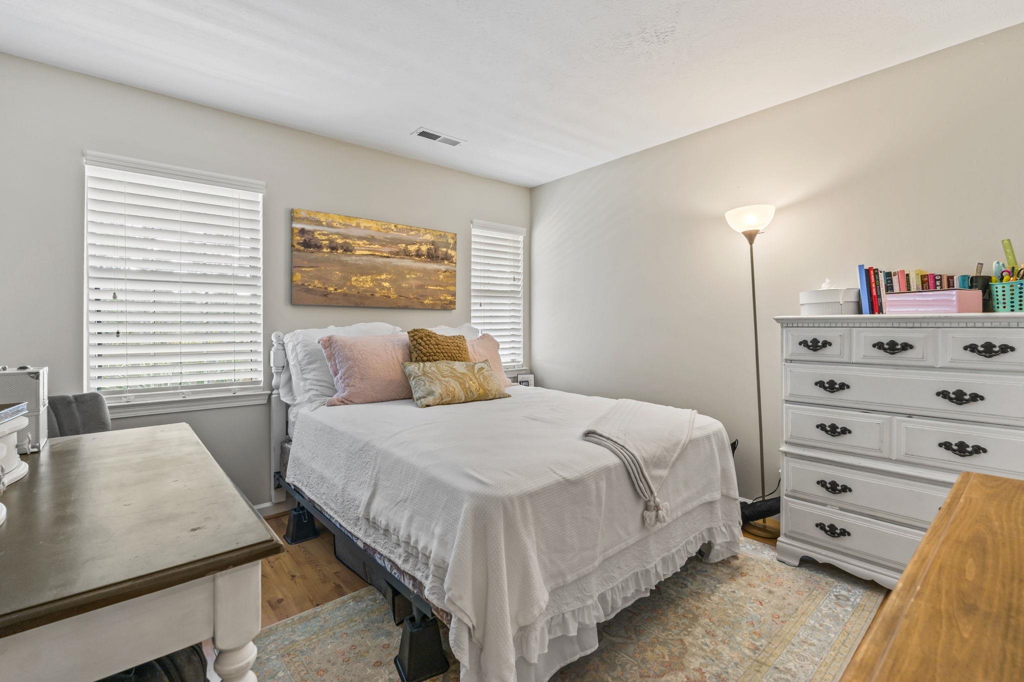 23 Pinehurst Ln. Unit: 1J