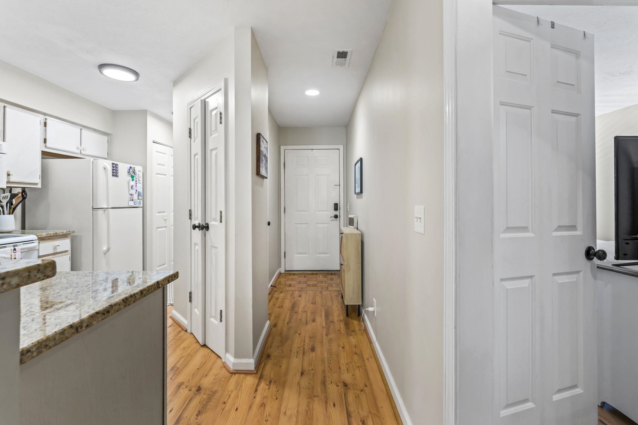 23 Pinehurst Ln. Unit: 1J