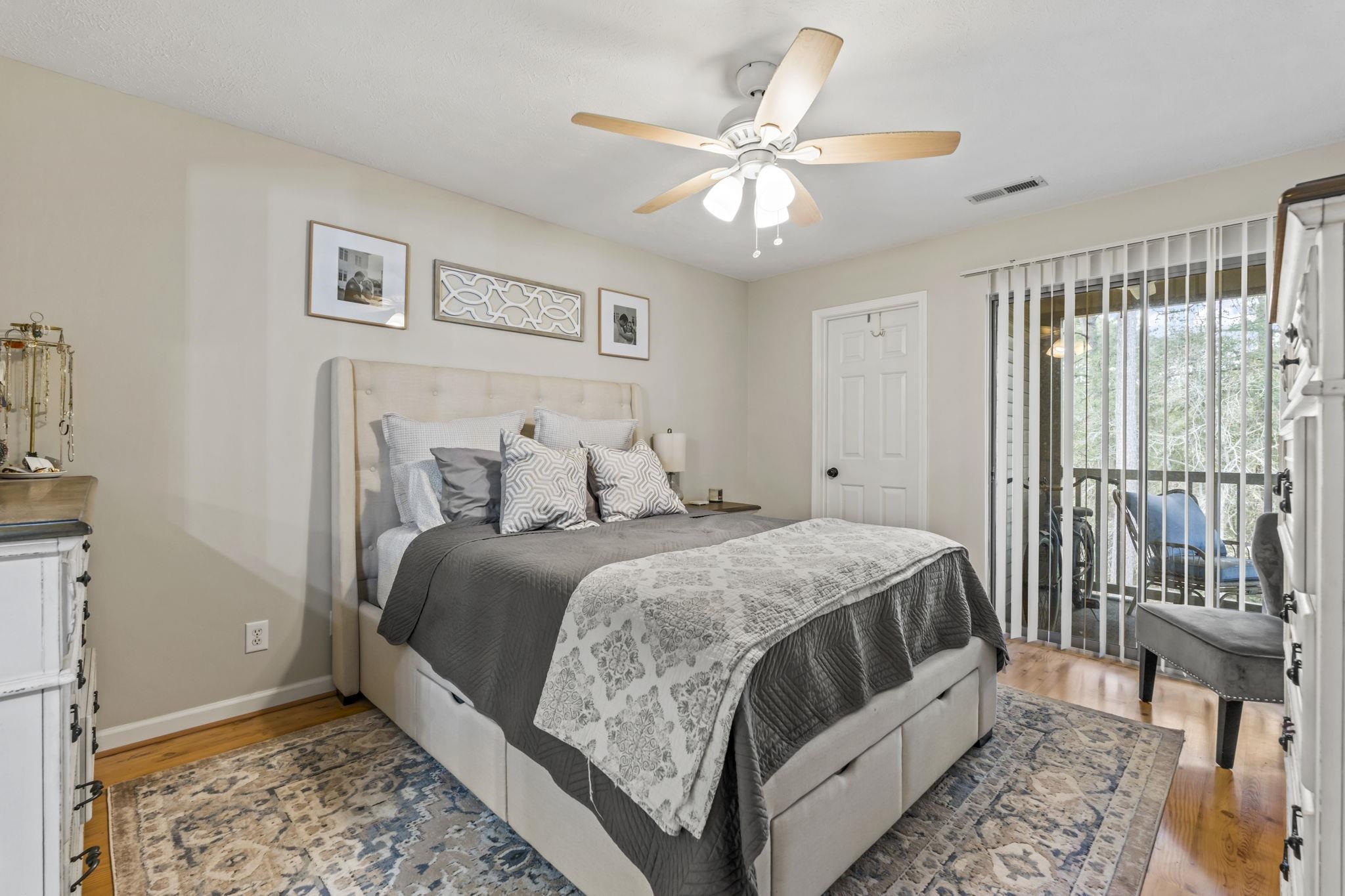 23 Pinehurst Ln. Unit: 1J
