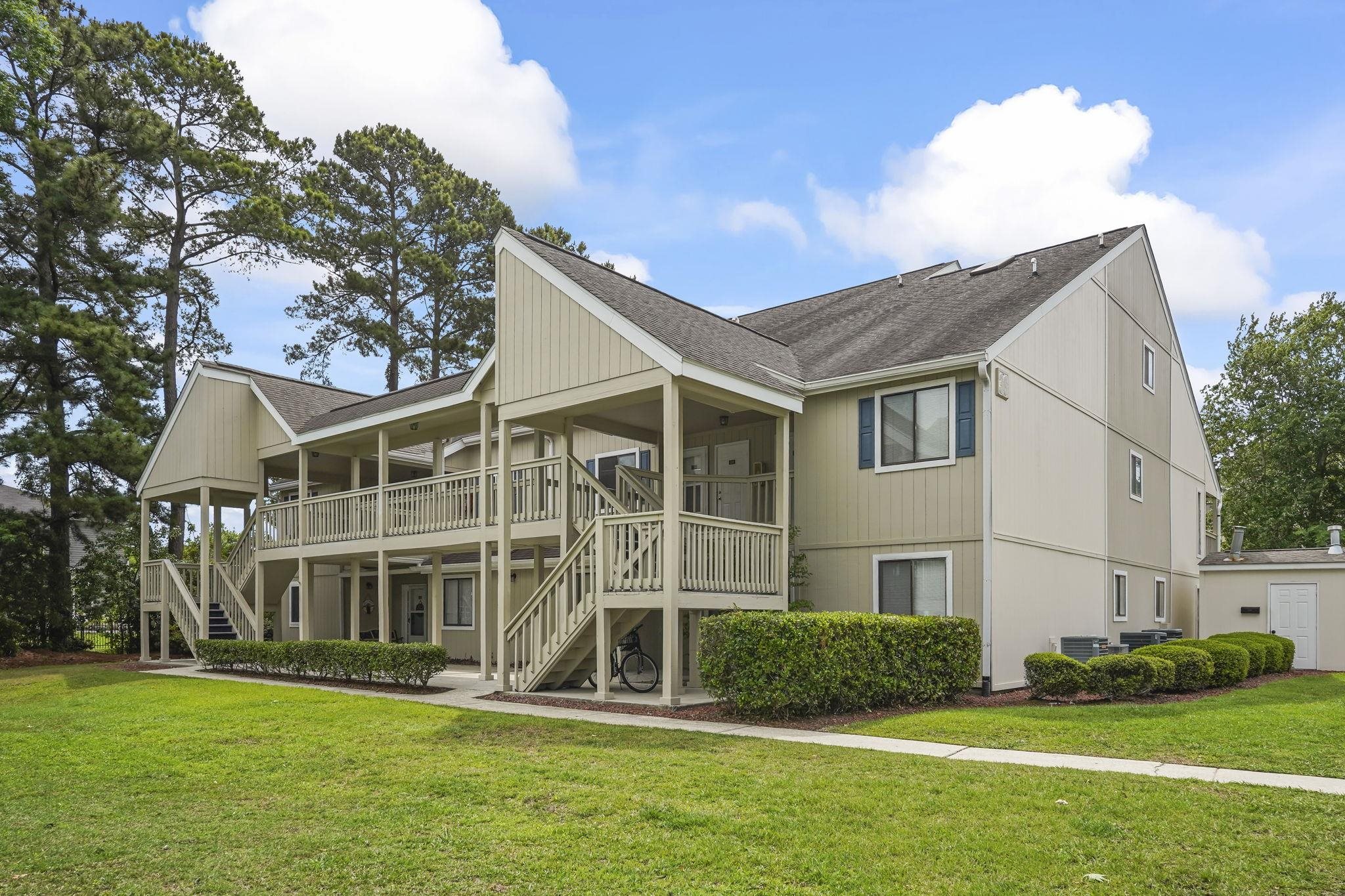 1920 Bent Grass Dr. Unit: 36J