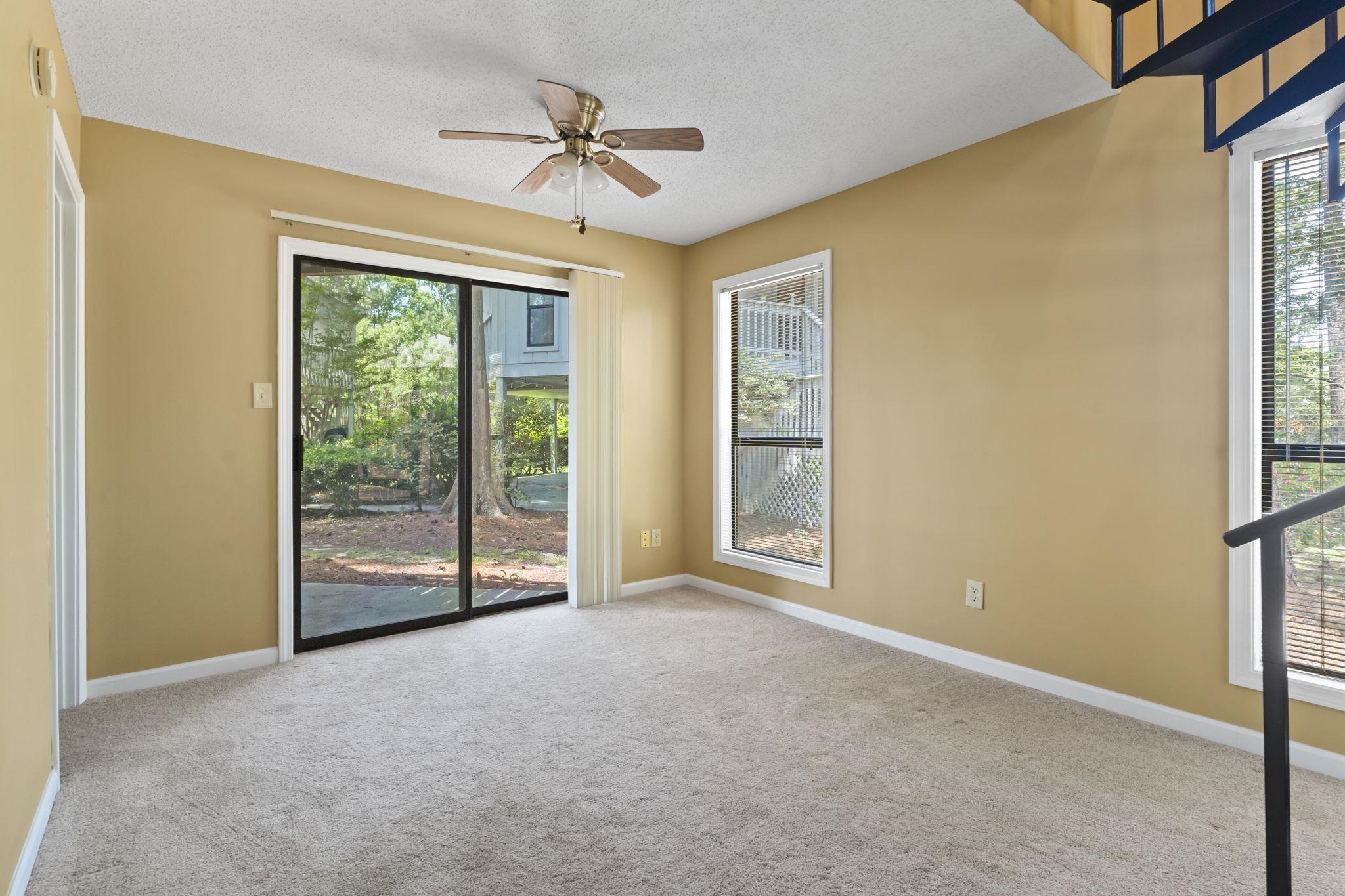 752 Tall Oaks Ct.