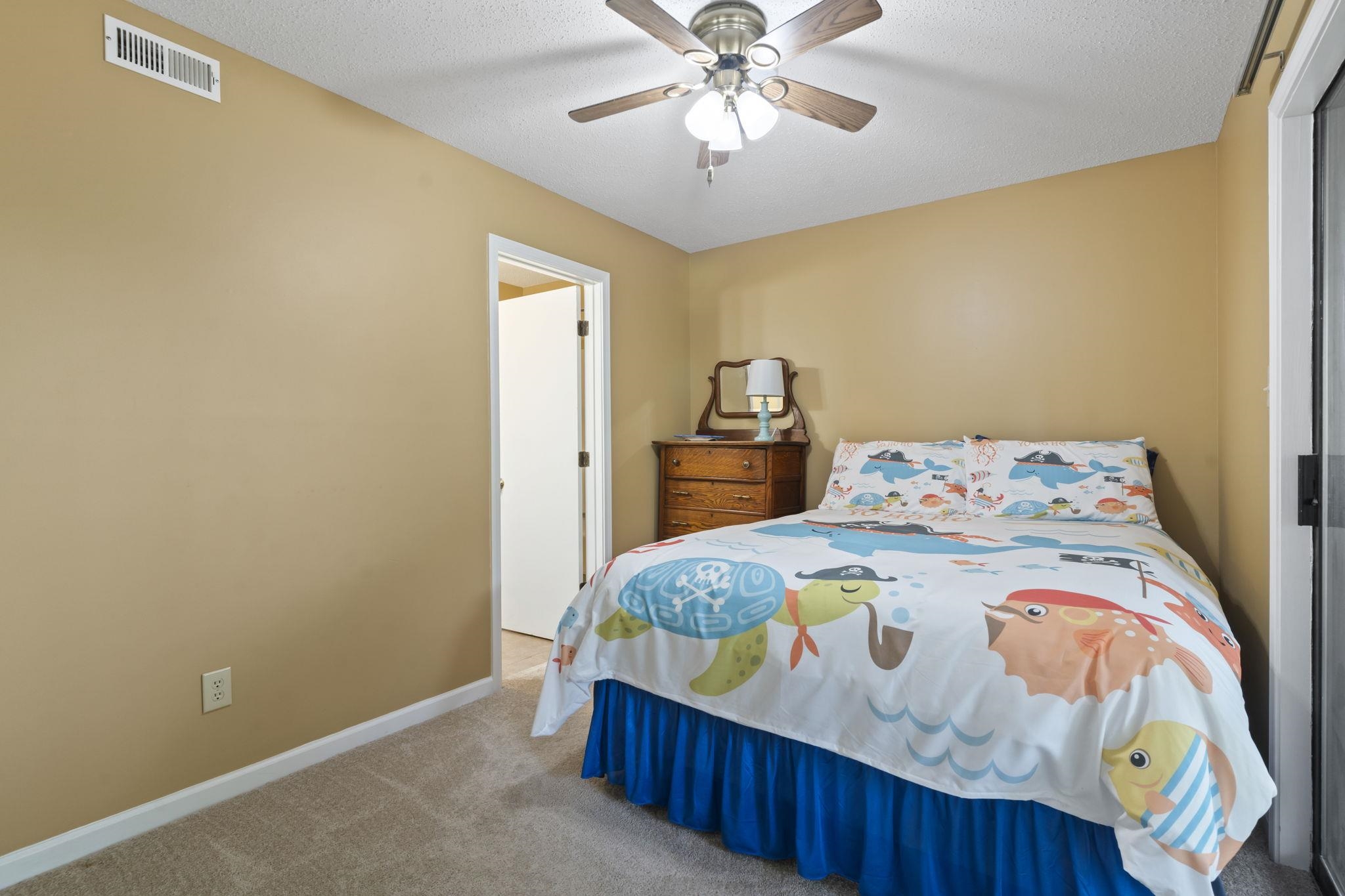 752 Tall Oaks Ct.