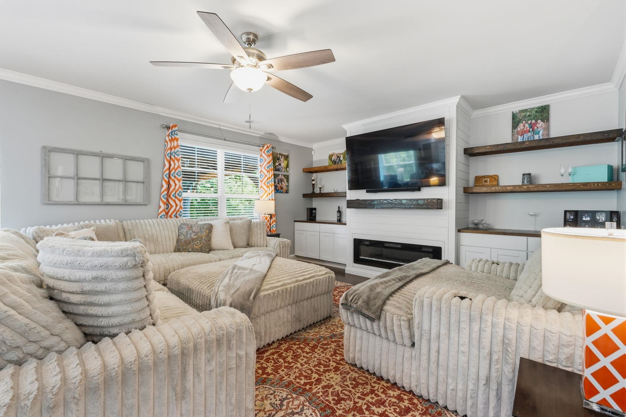 5275 Stockyard Loop