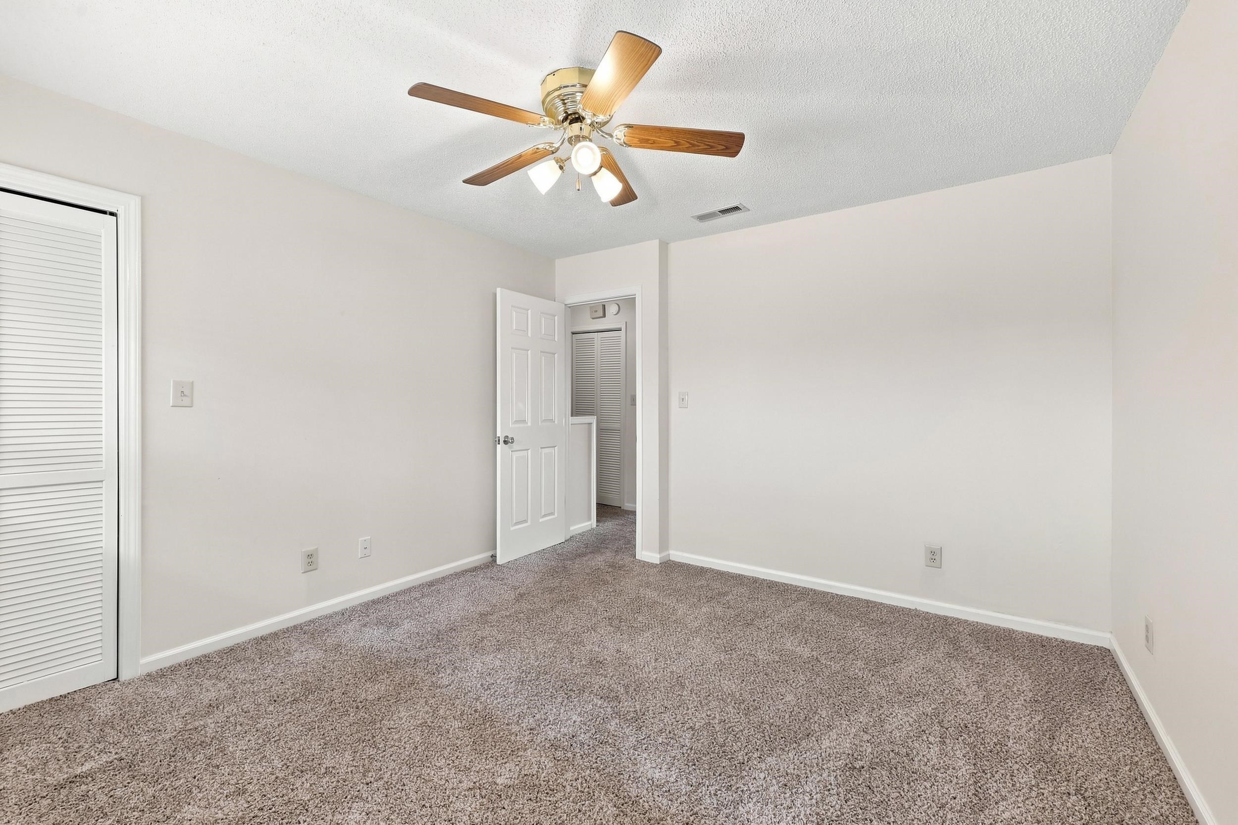 1810 Fairway Ridge Dr. Unit: 2A