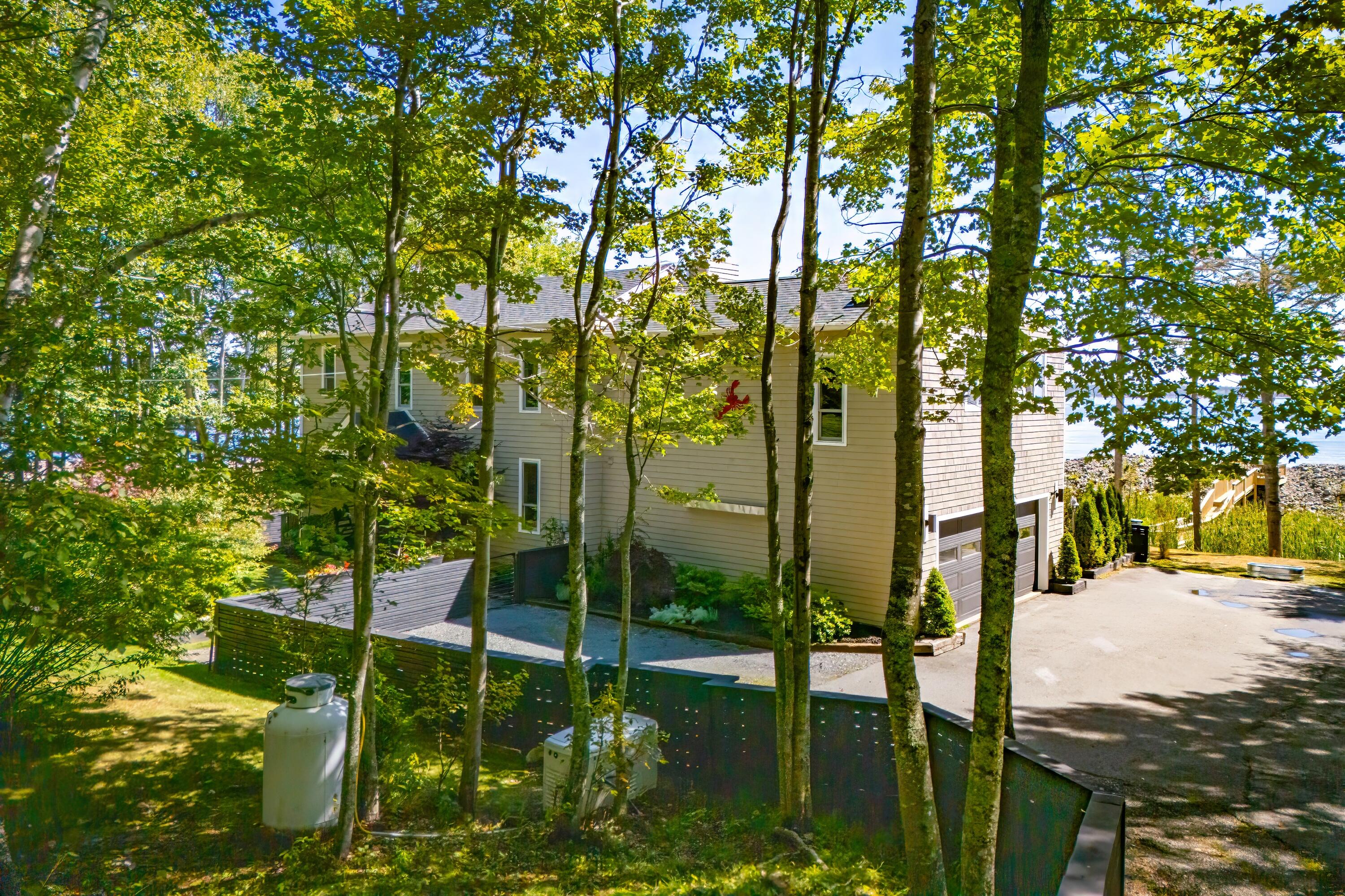 199 Paul Bunyan Road