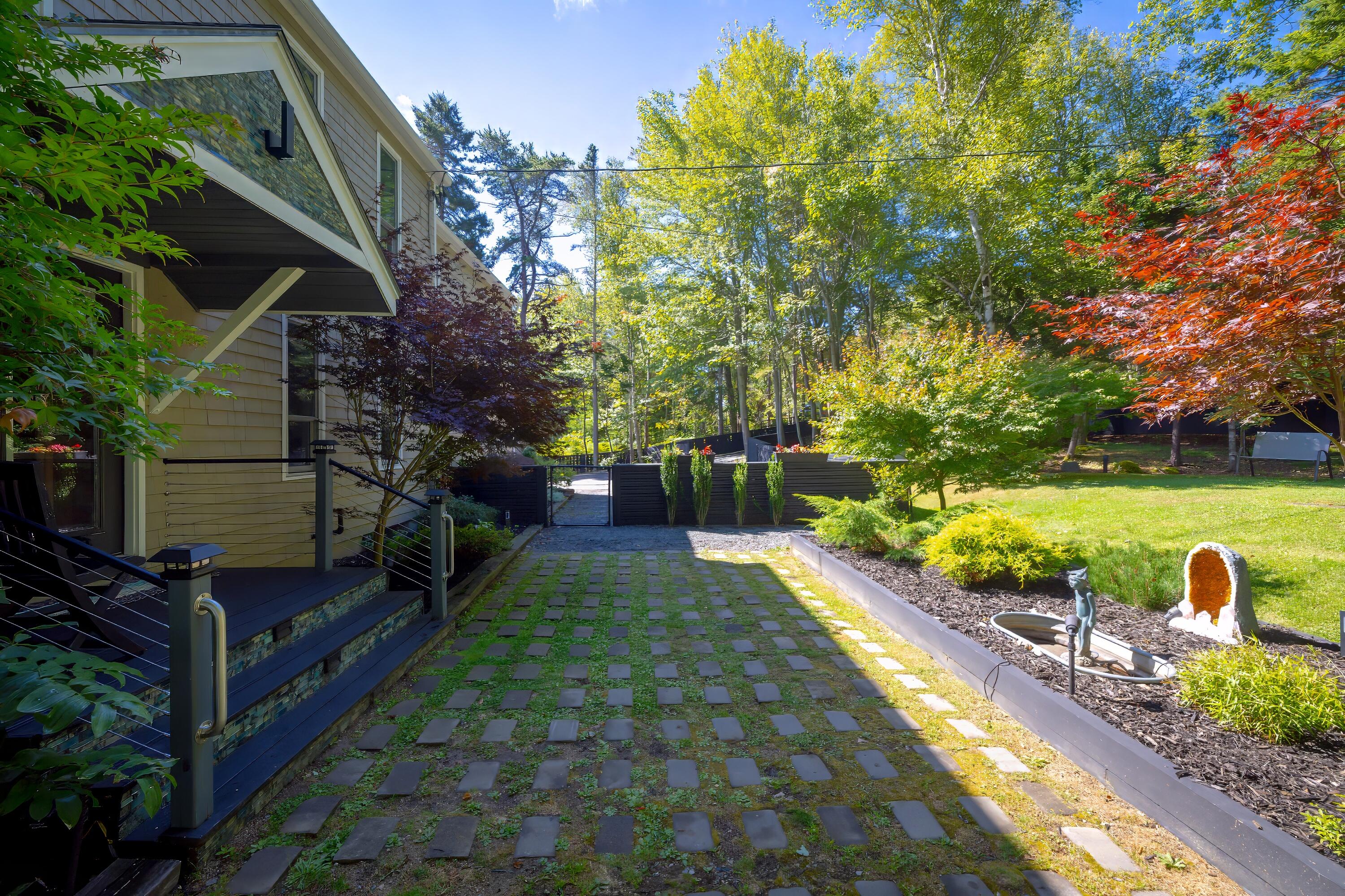 199 Paul Bunyan Road