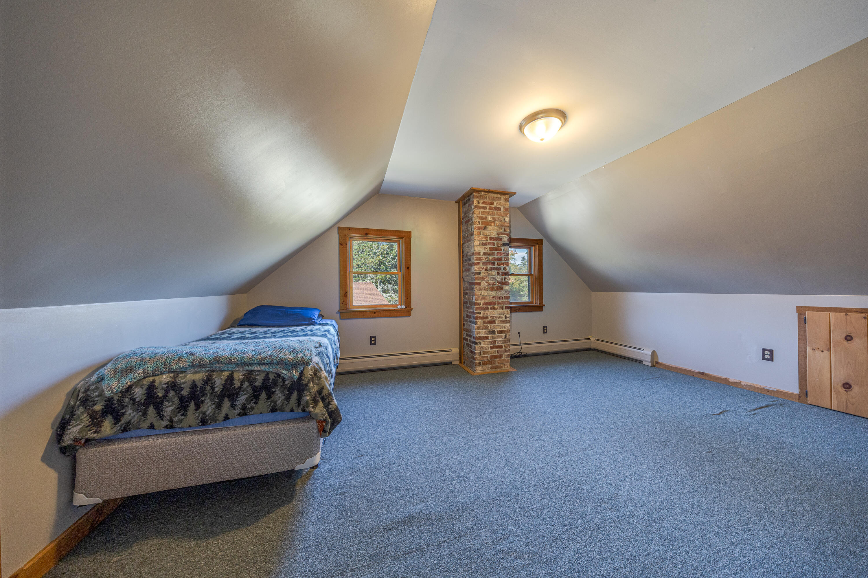 219 Eggemoggin Road