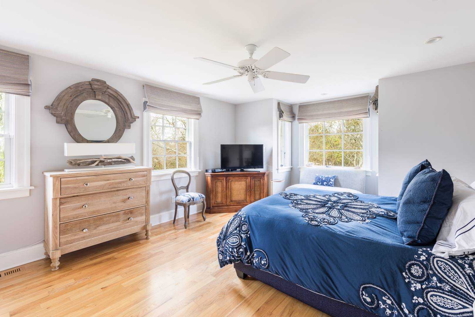 14 North Surfside Avenue