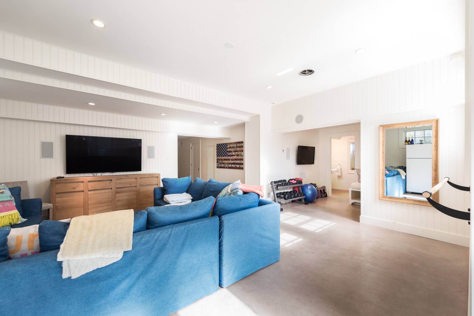 14 North Surfside Avenue