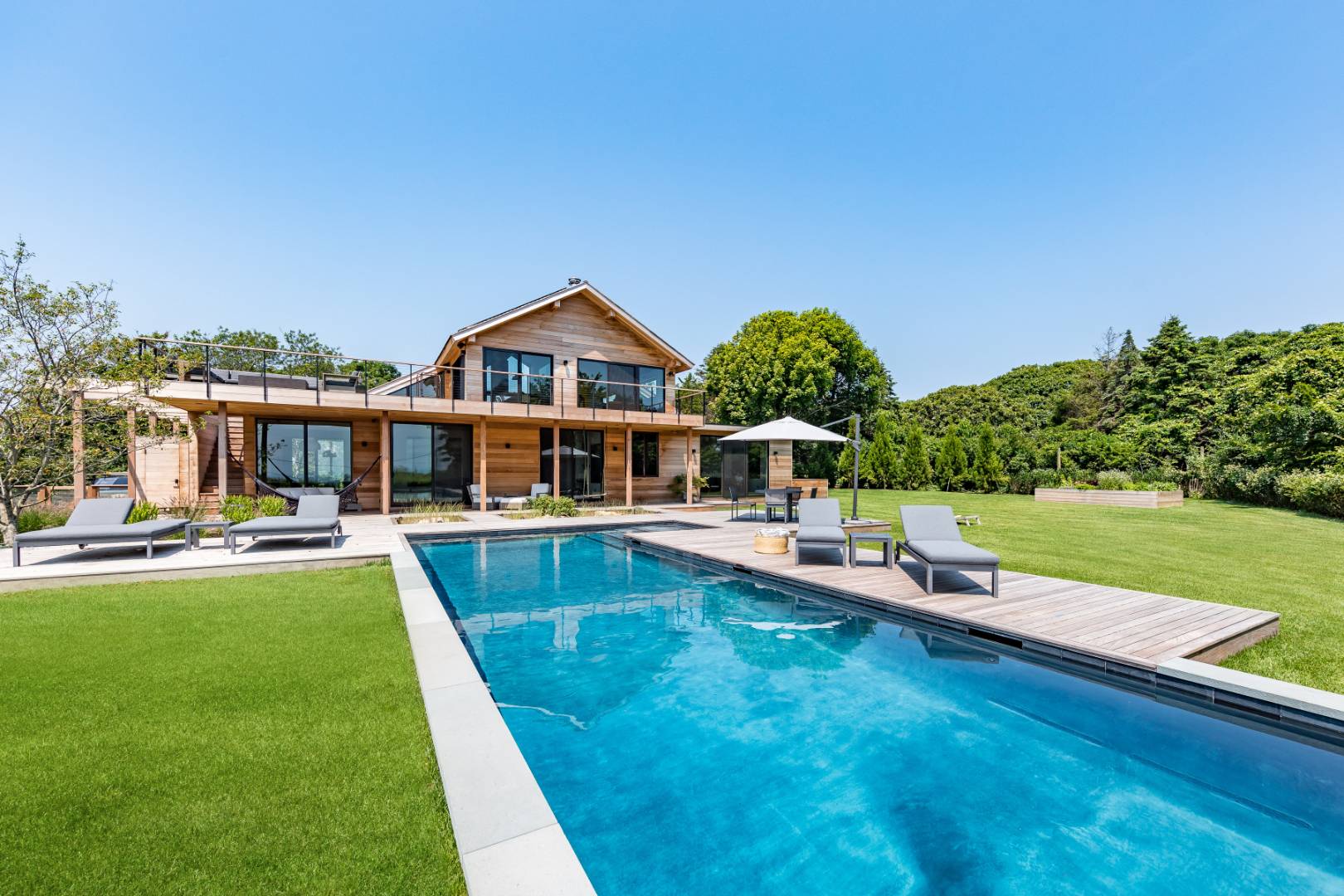 6 Tara Road