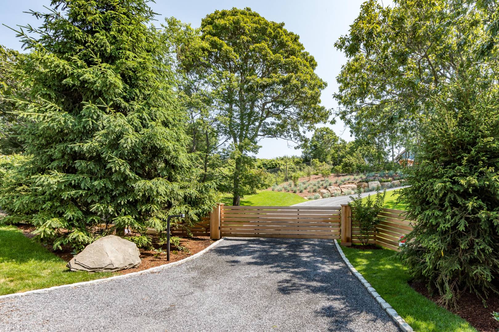 6 Tara Road