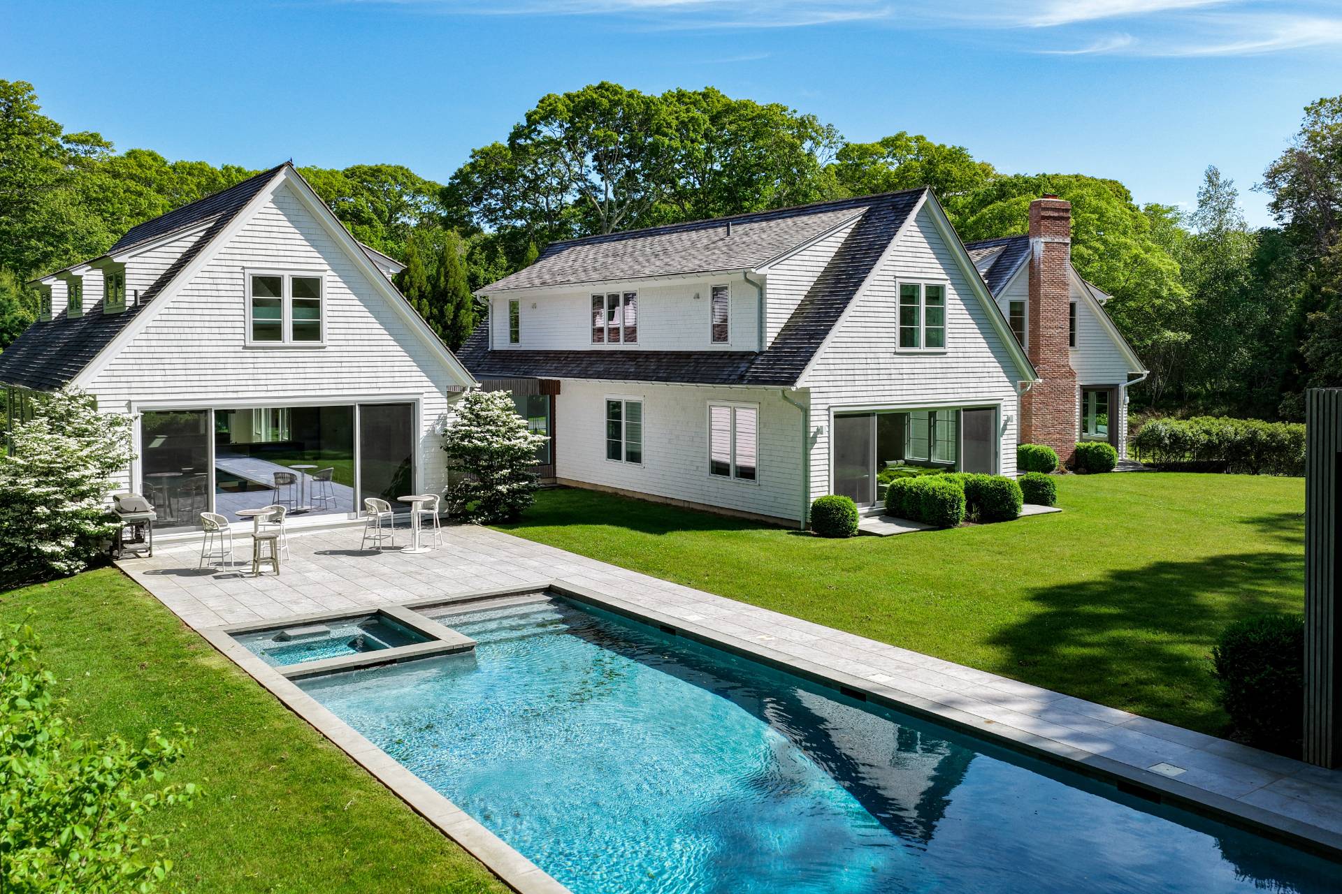 7 Ashwood Court