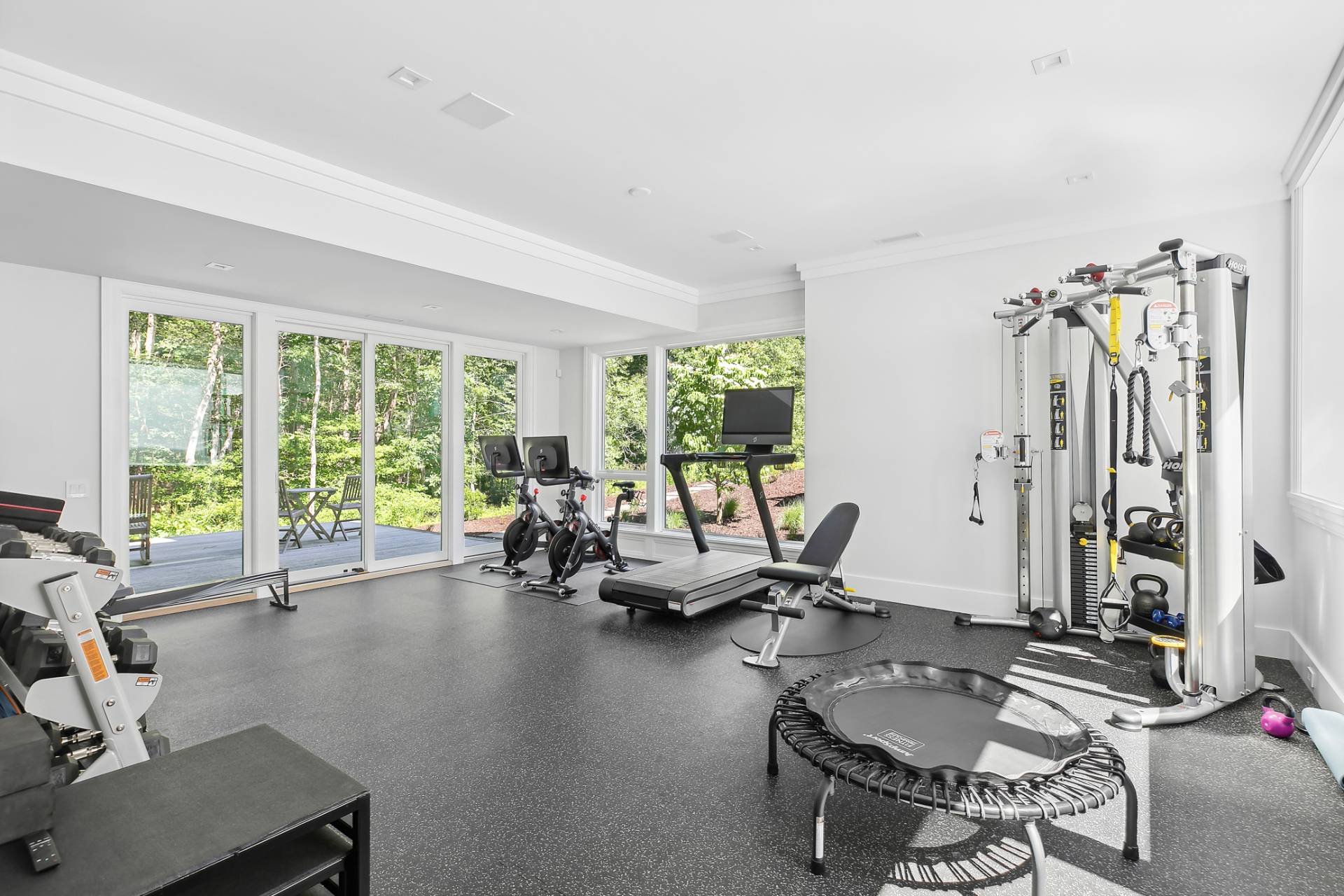 7 Ashwood Court