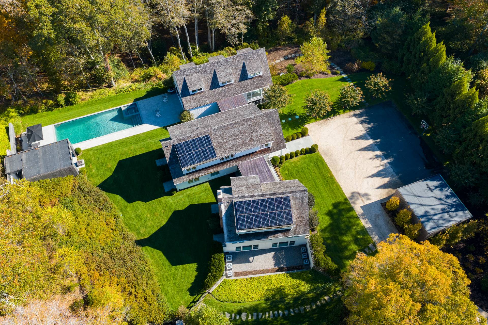 7 Ashwood Court