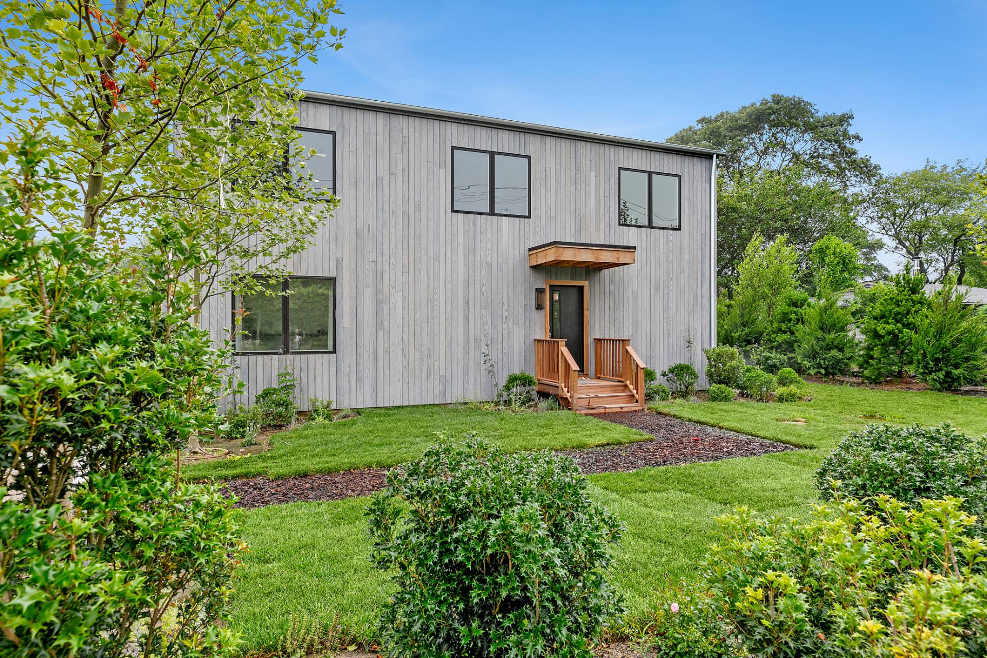 55 Fairview Avenue
