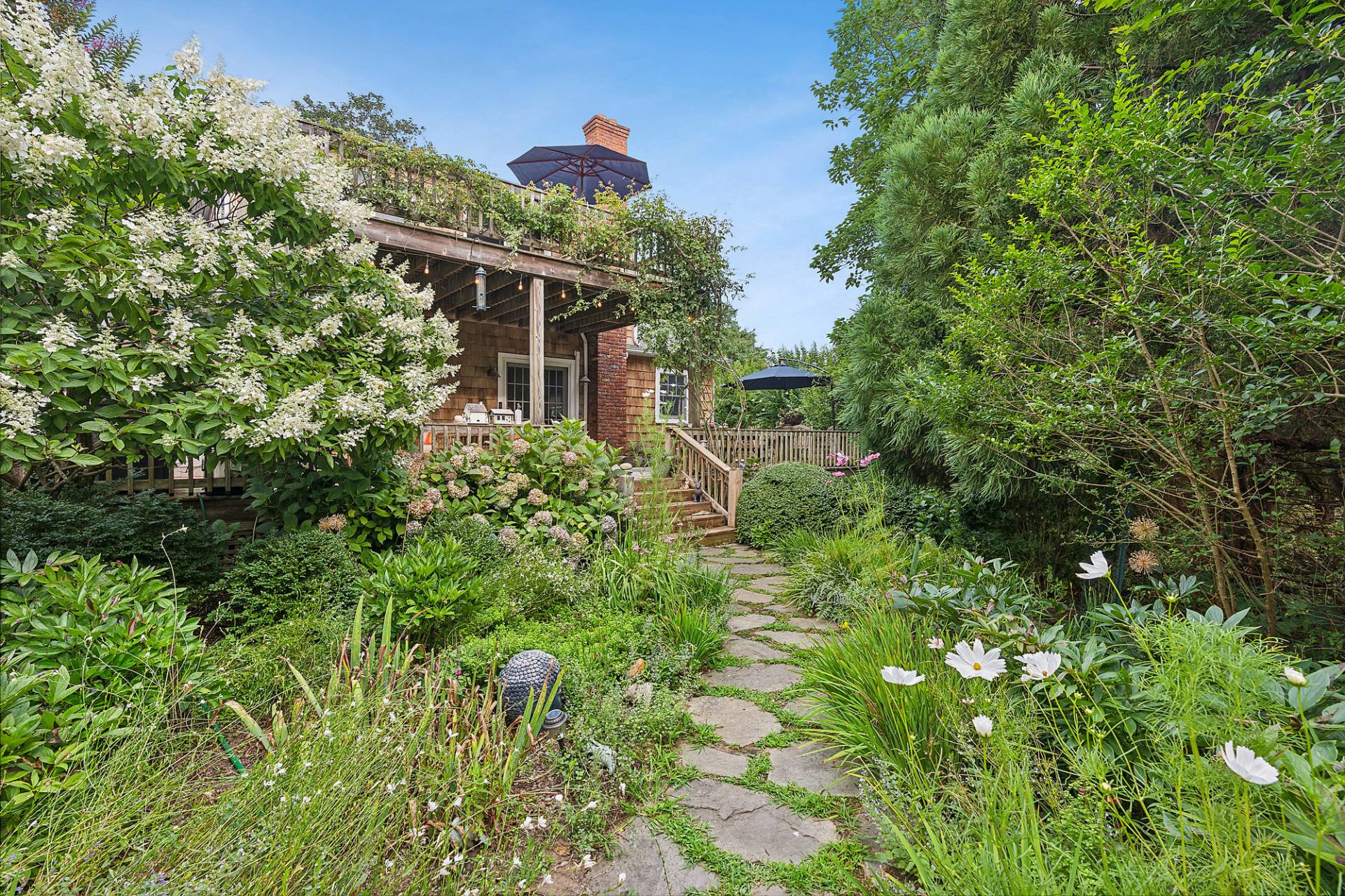 105 Tuthill Road