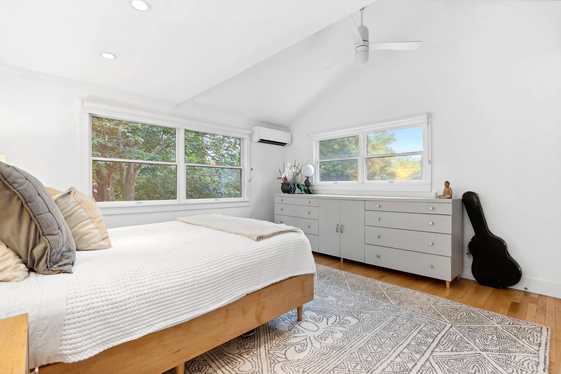 105 Tuthill Road