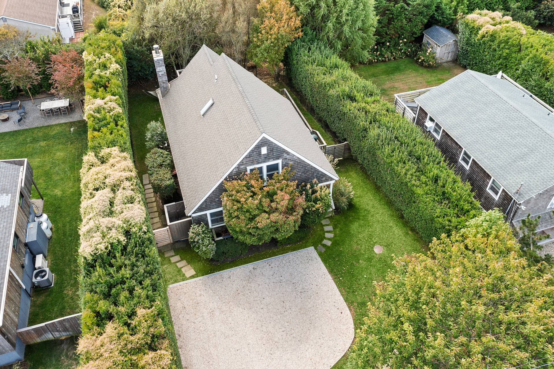31 Hoppin Avenue
