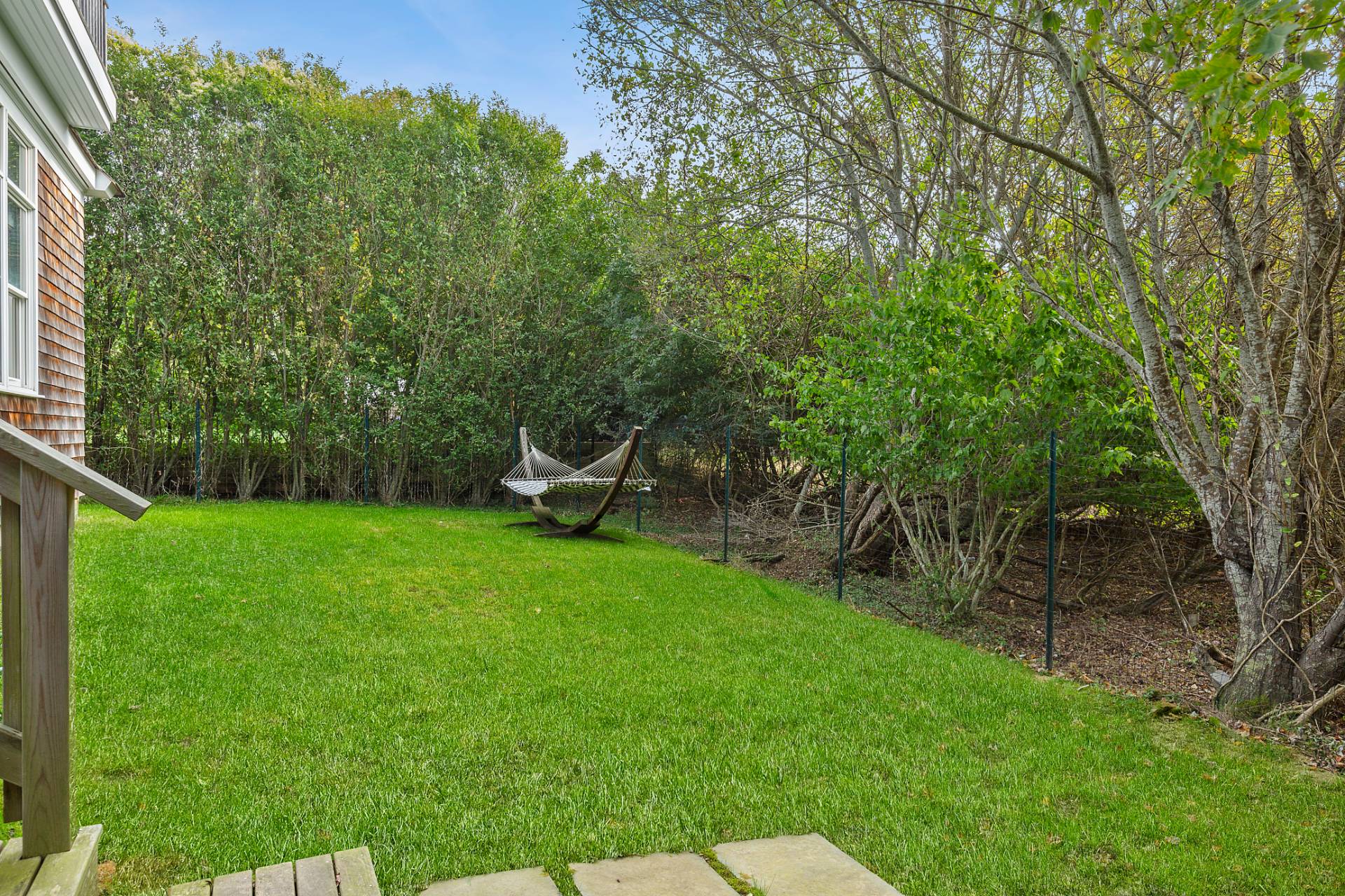 31 Hoppin Avenue